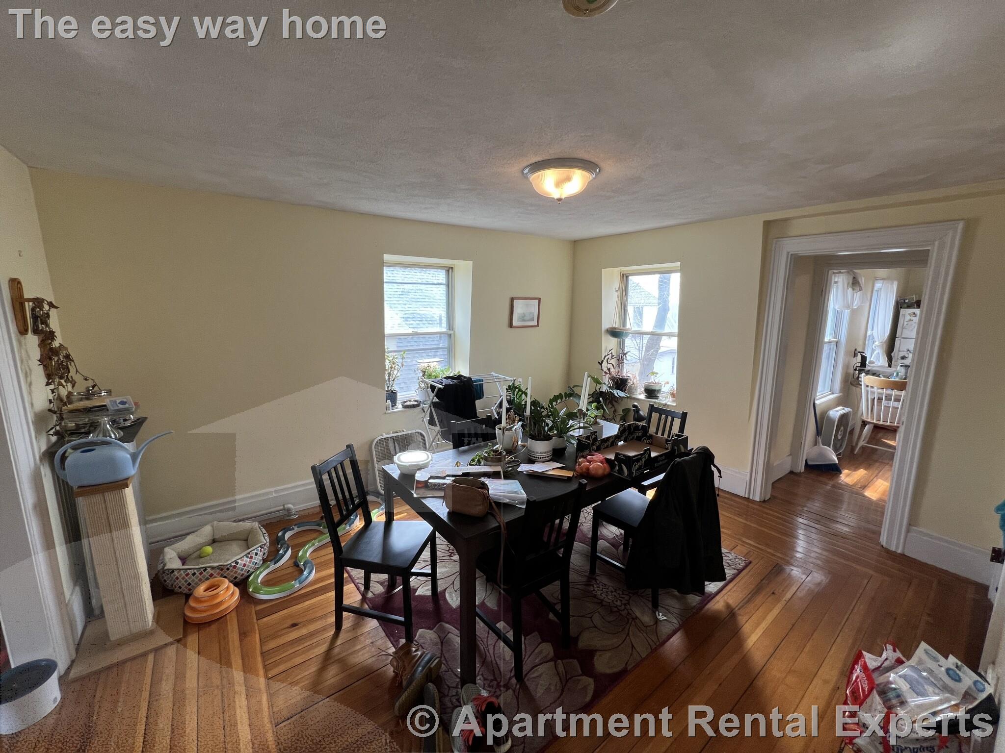 190-192 Holland St, Davis Square