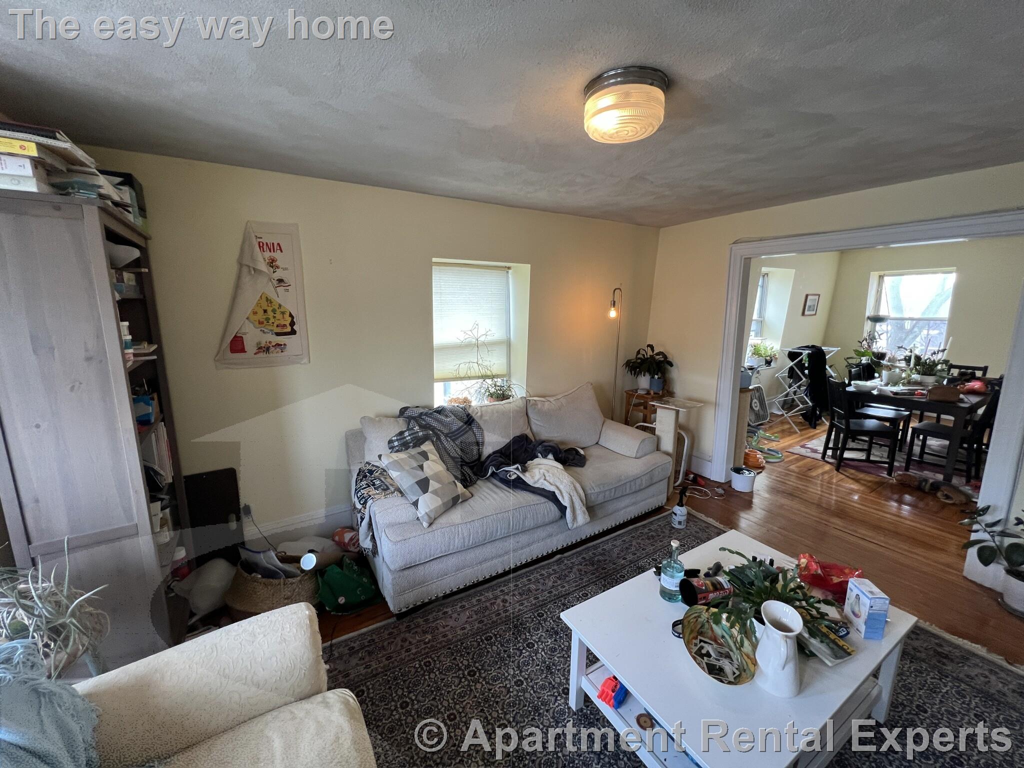 190-192 Holland St, Davis Square