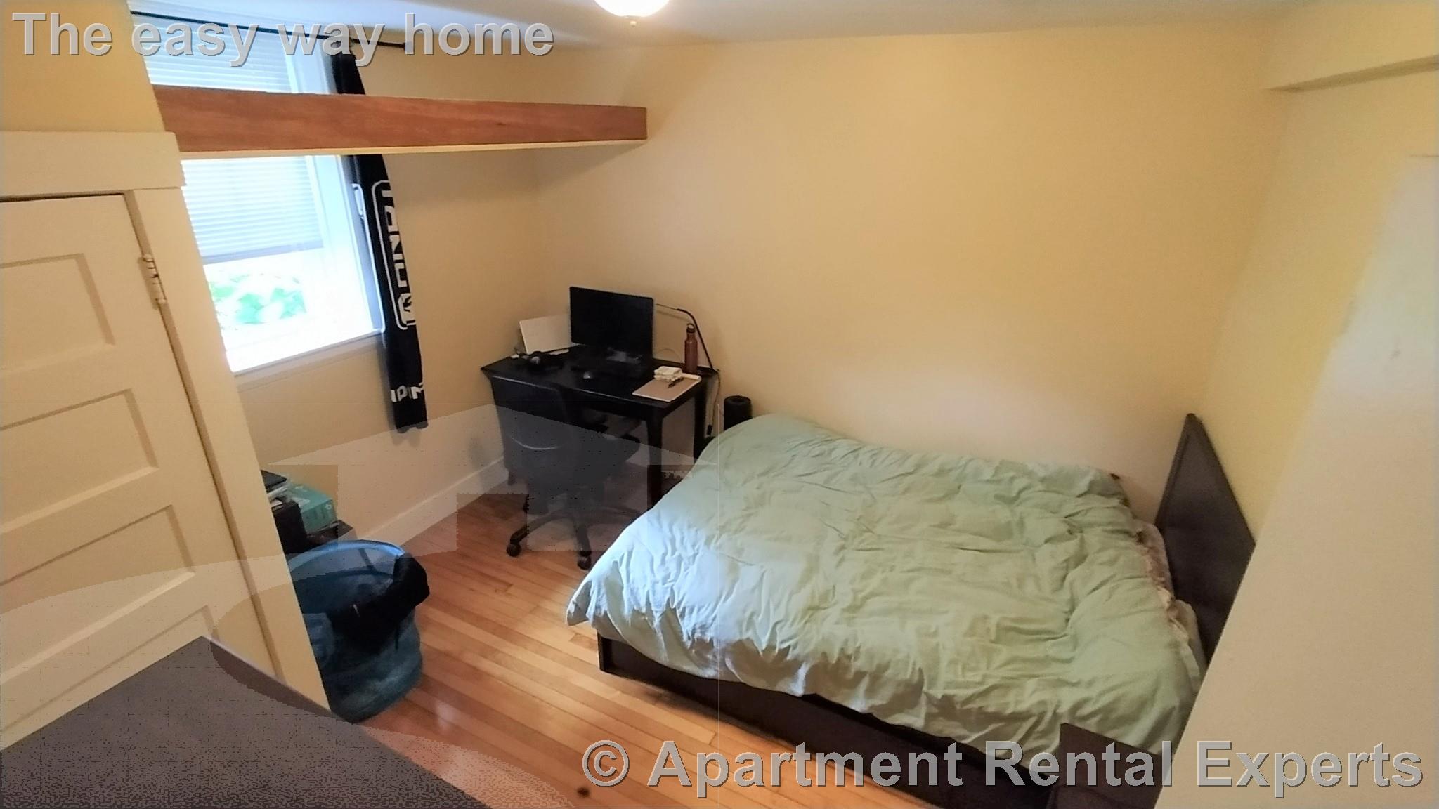 156 Magazine St, Cambridgeport