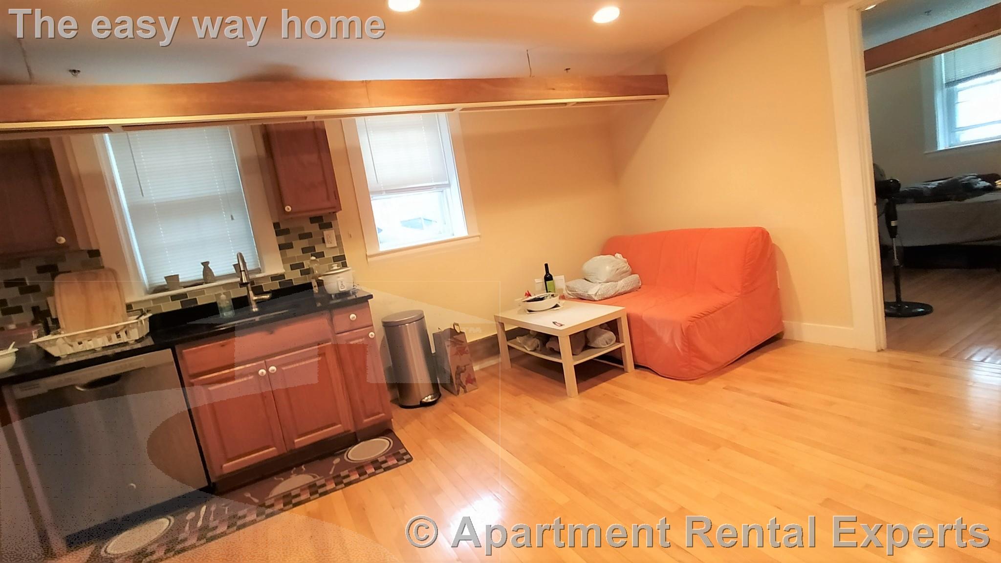 156 Magazine St, Cambridgeport