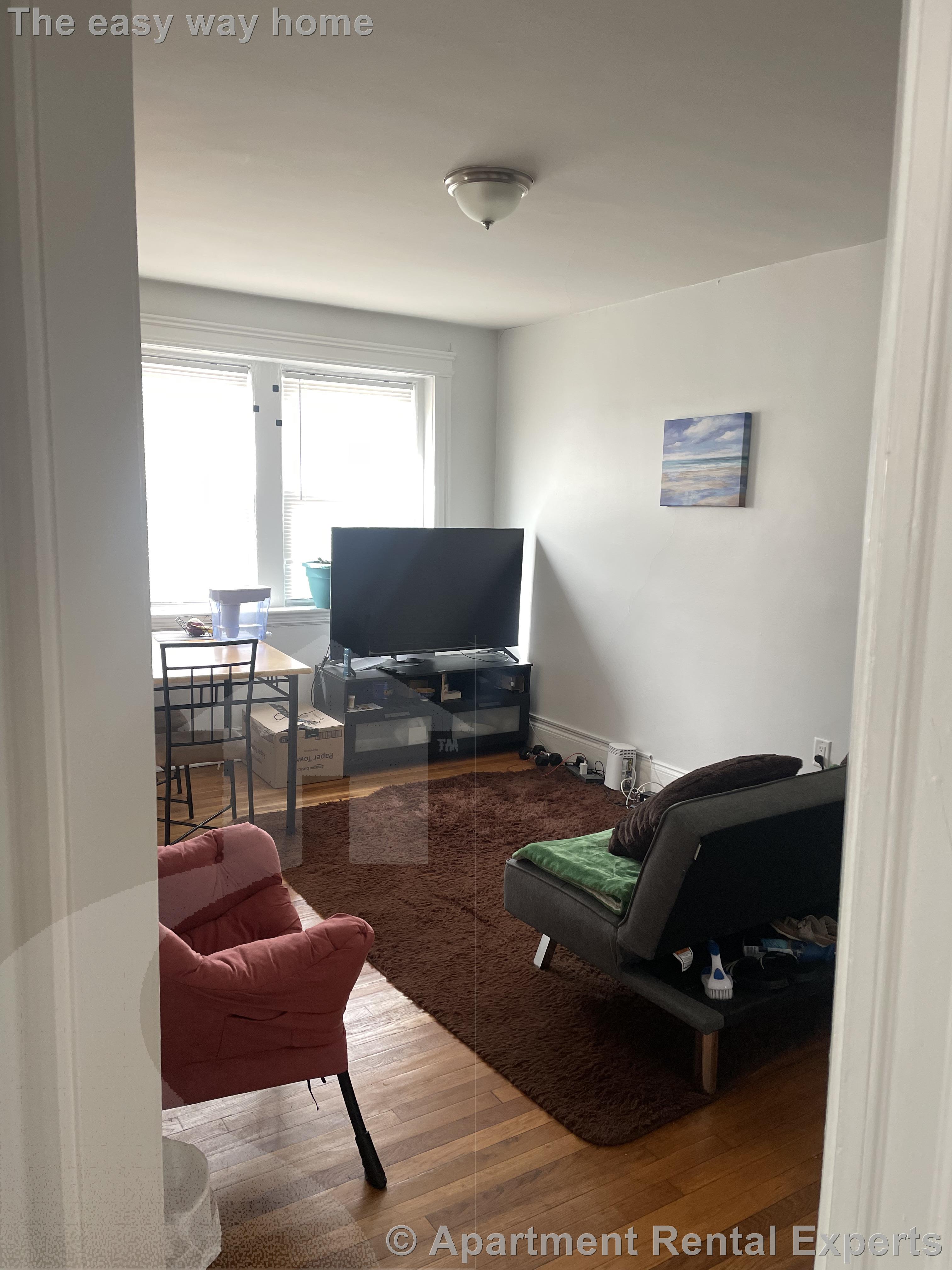 109 Summer St, Malden Center