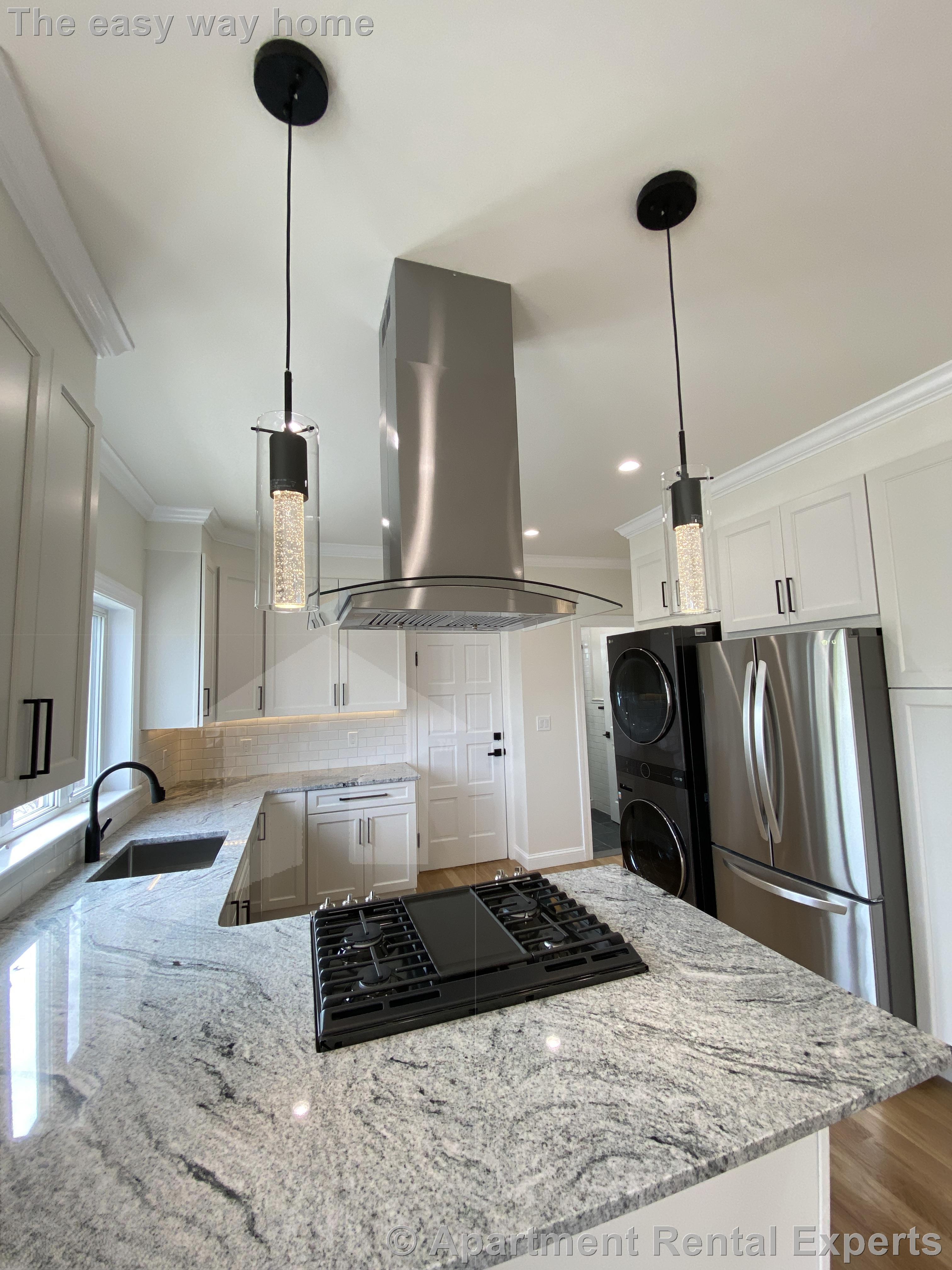 258 Belmont St, Watertown Center