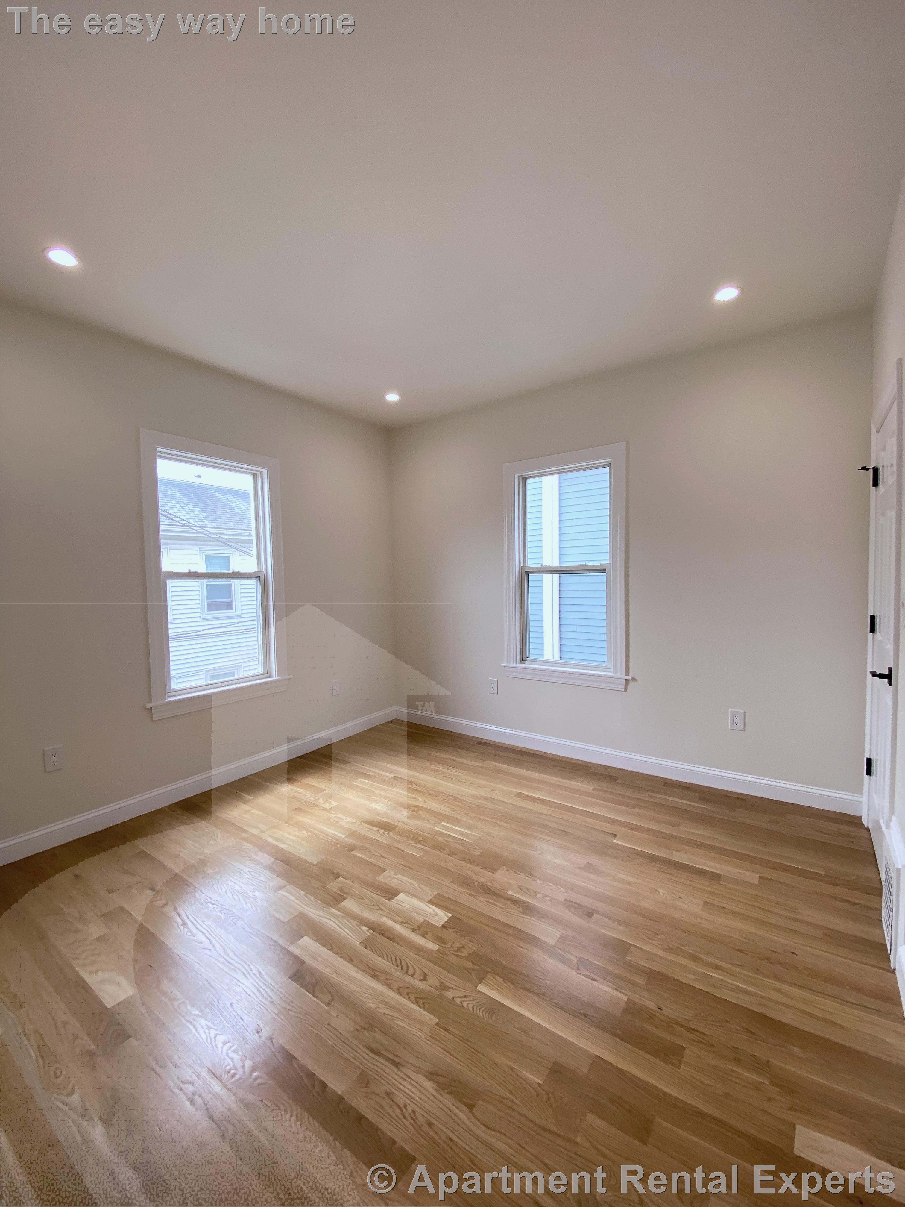 258 Belmont St, Watertown Center