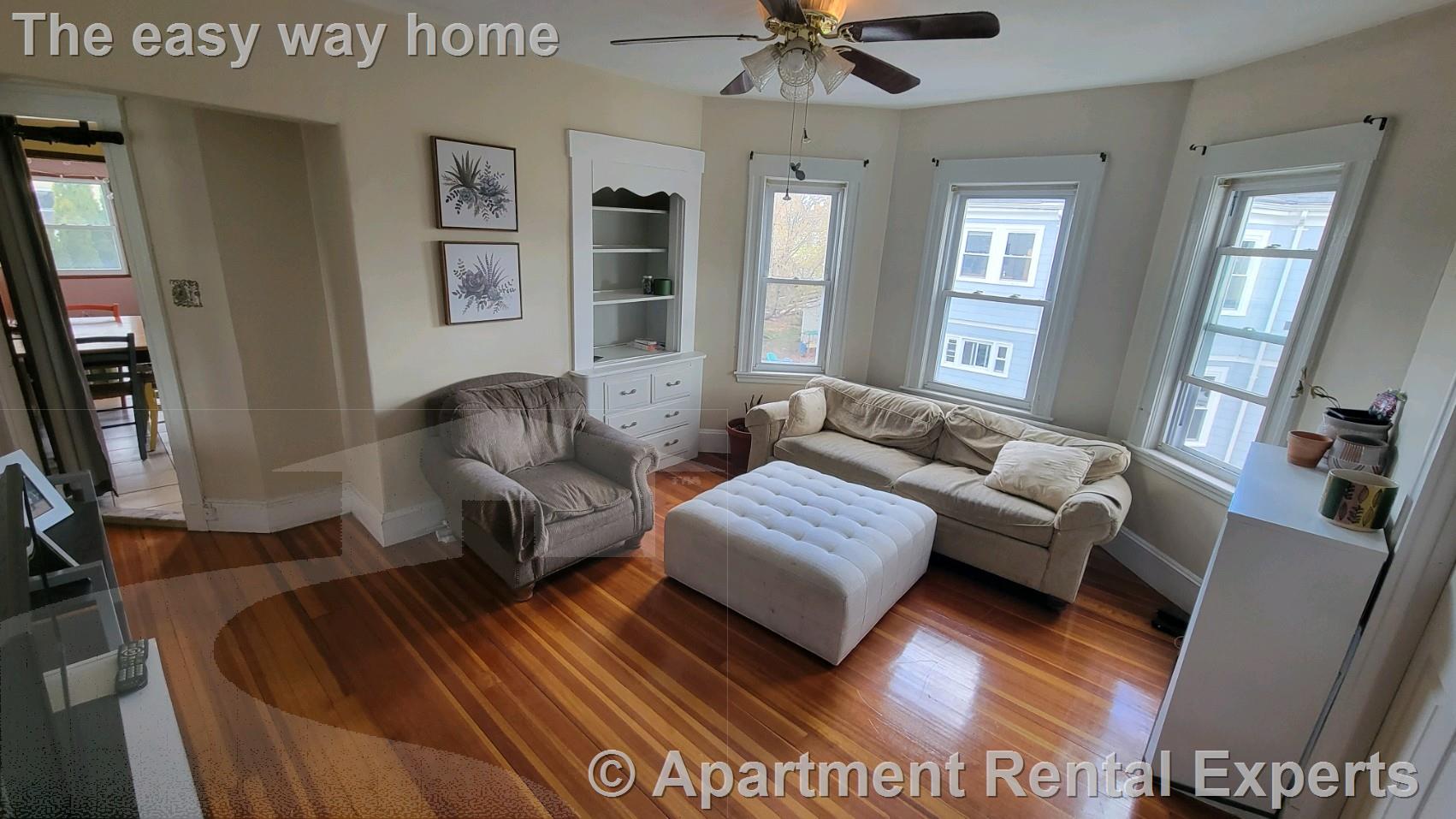 82 Grant Ave, Medford Square