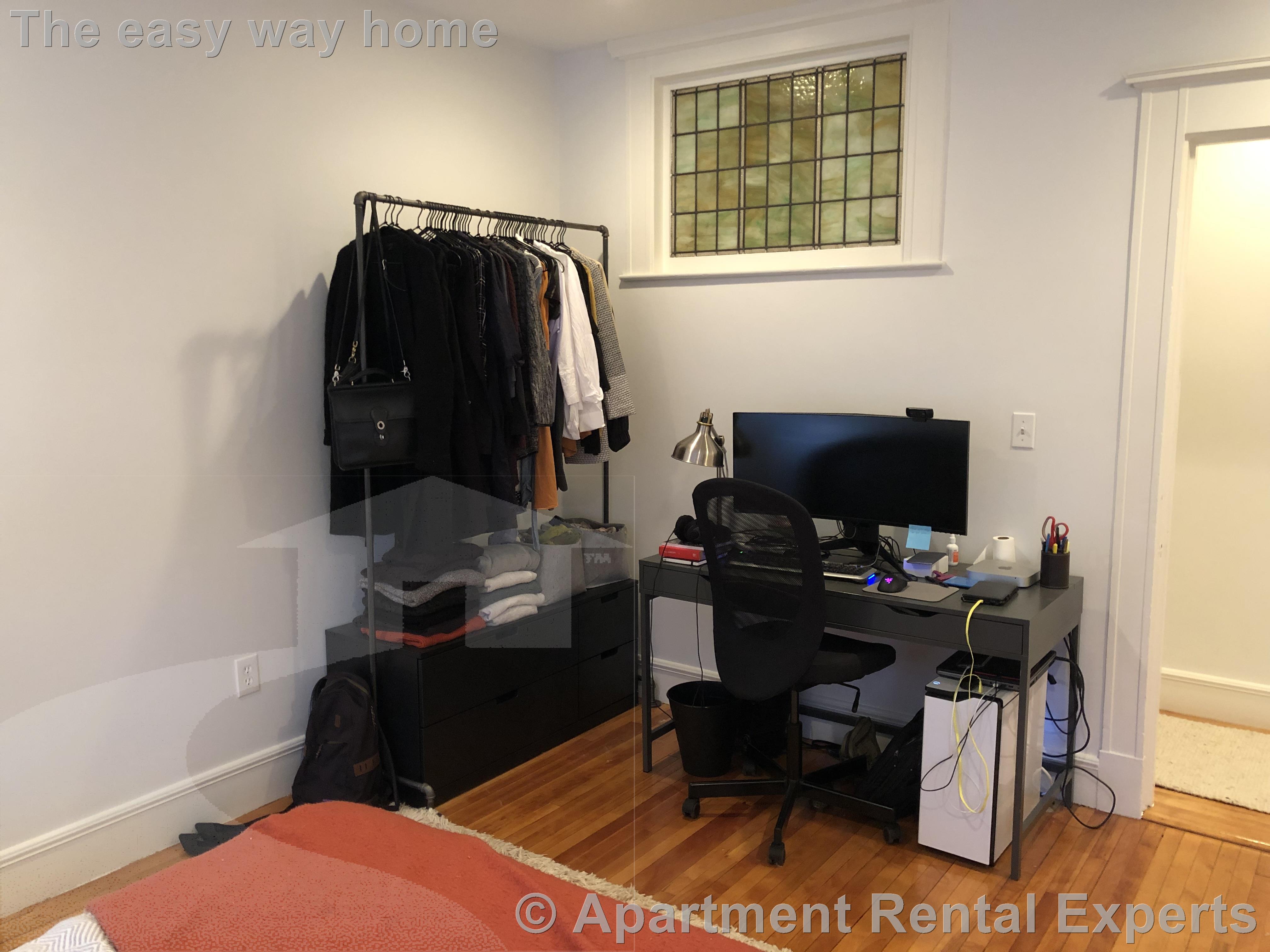 84 Prescott St, Harvard Square