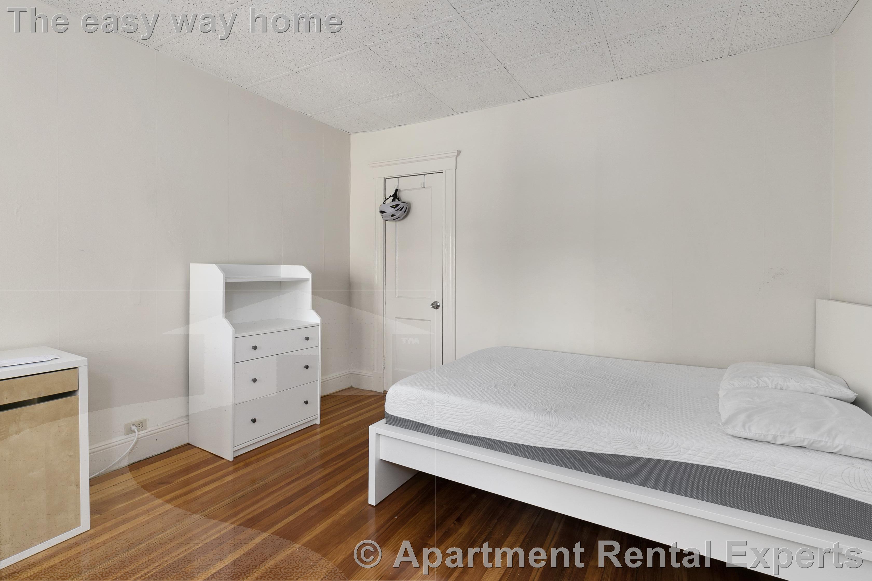 9 Woodbridge St, Davis Square