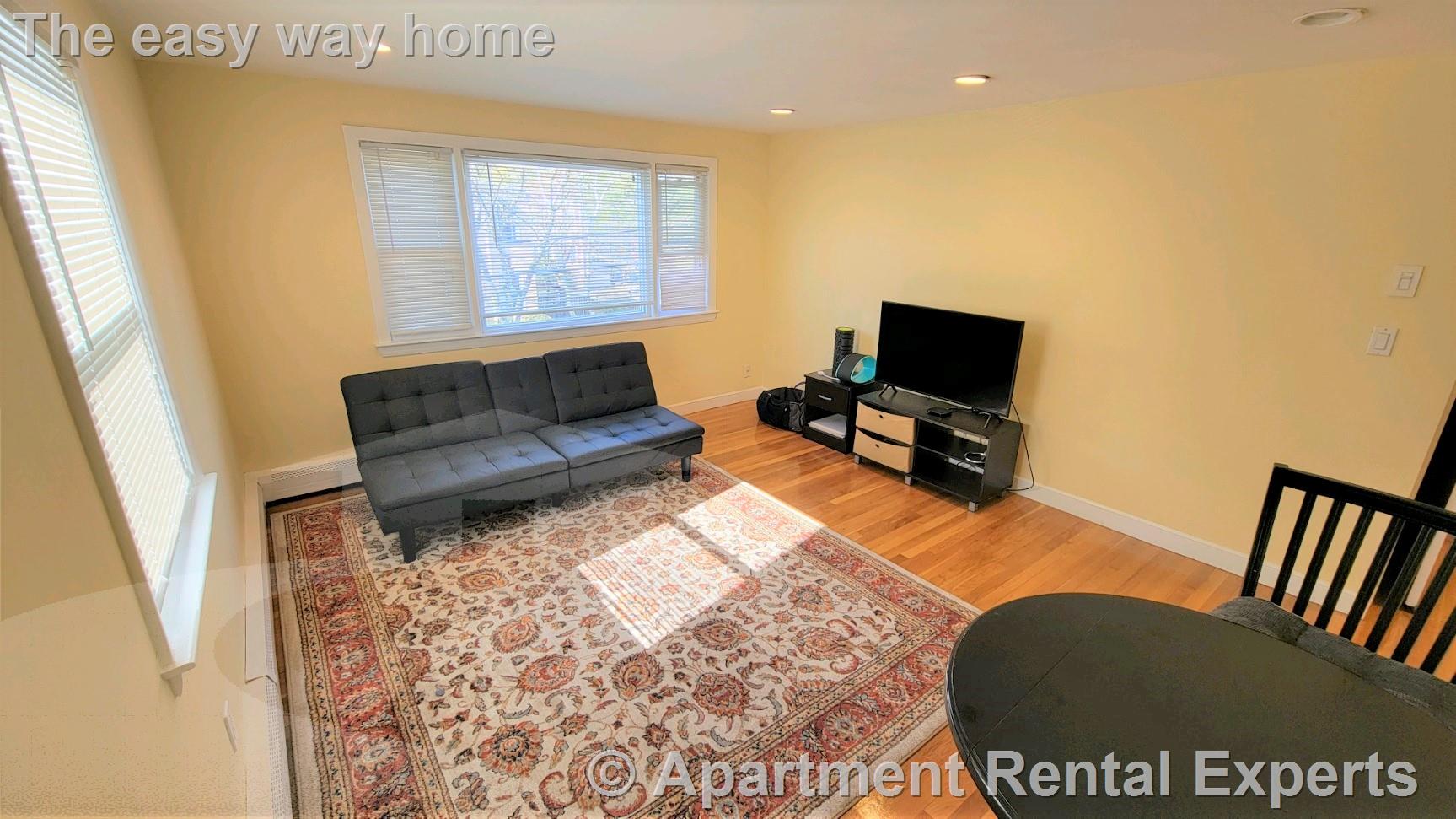 51 Saville St, Huron Village