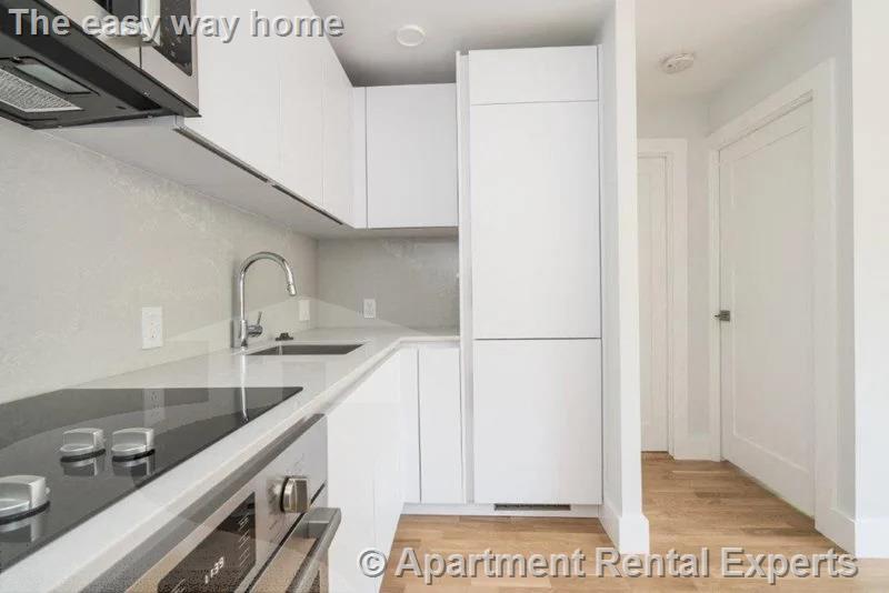 334 Harvard St, Harvard Square