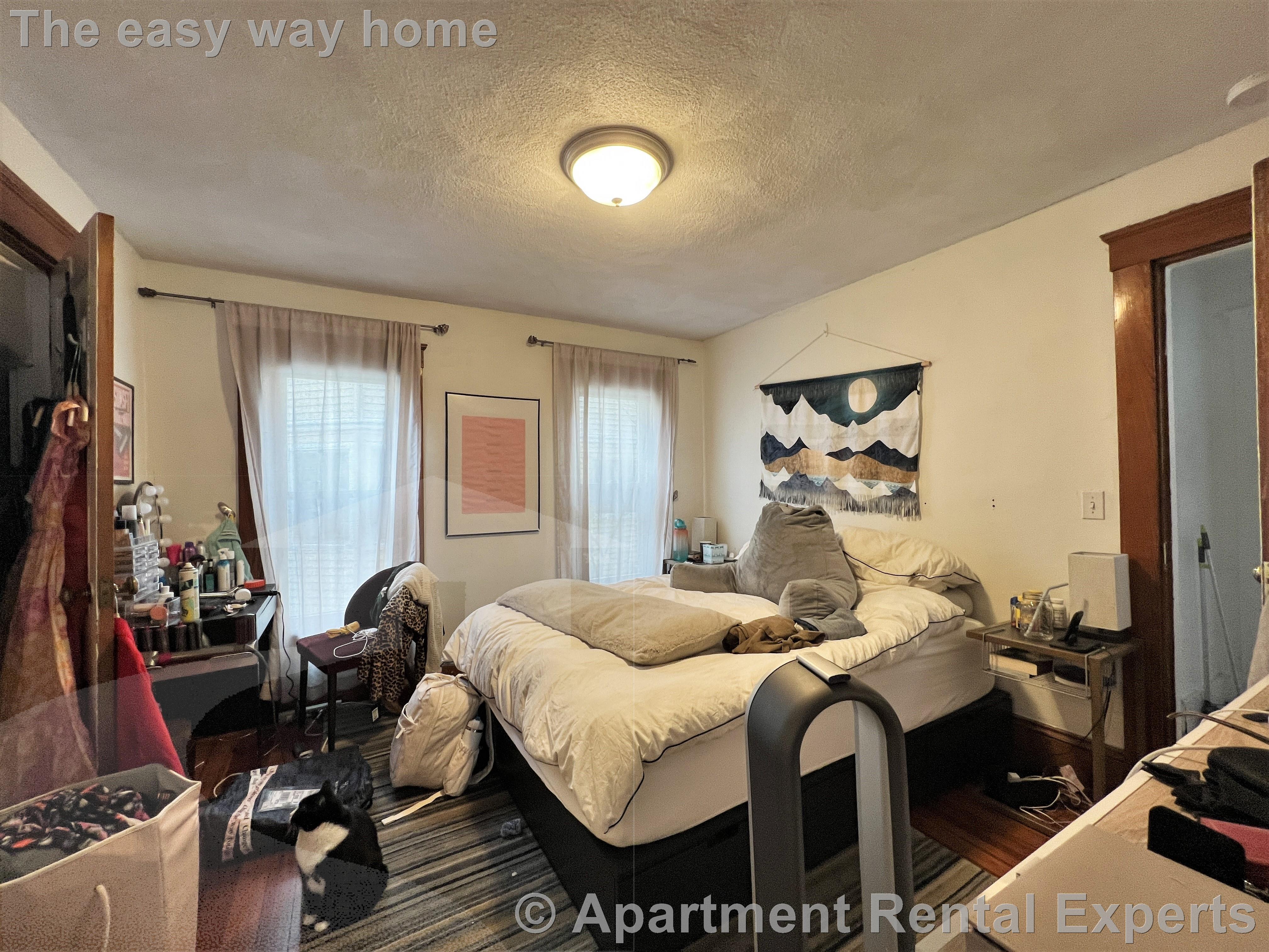 41 Whitman St, Davis Square