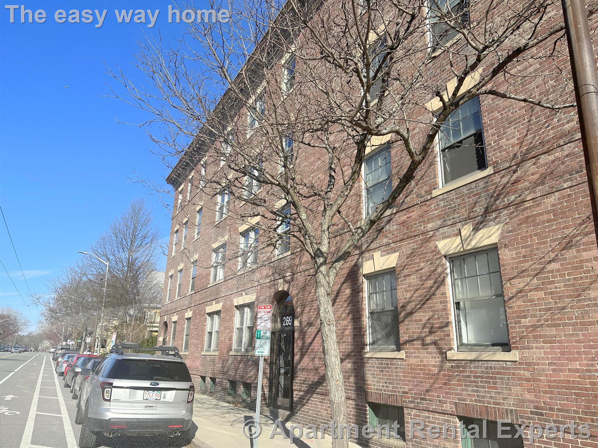 269 Huron Ave, Huron Village