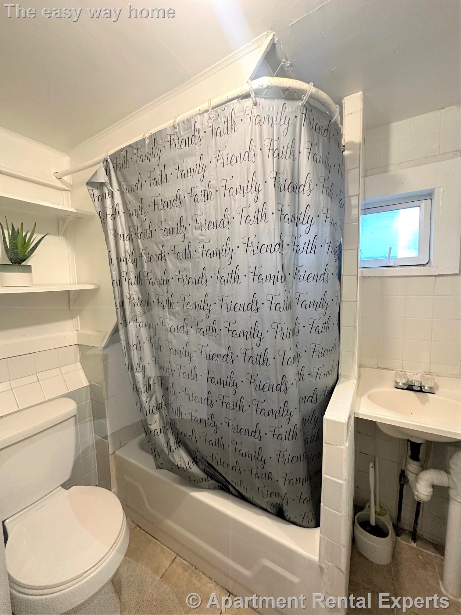 338 Somerville Ave, Union Square