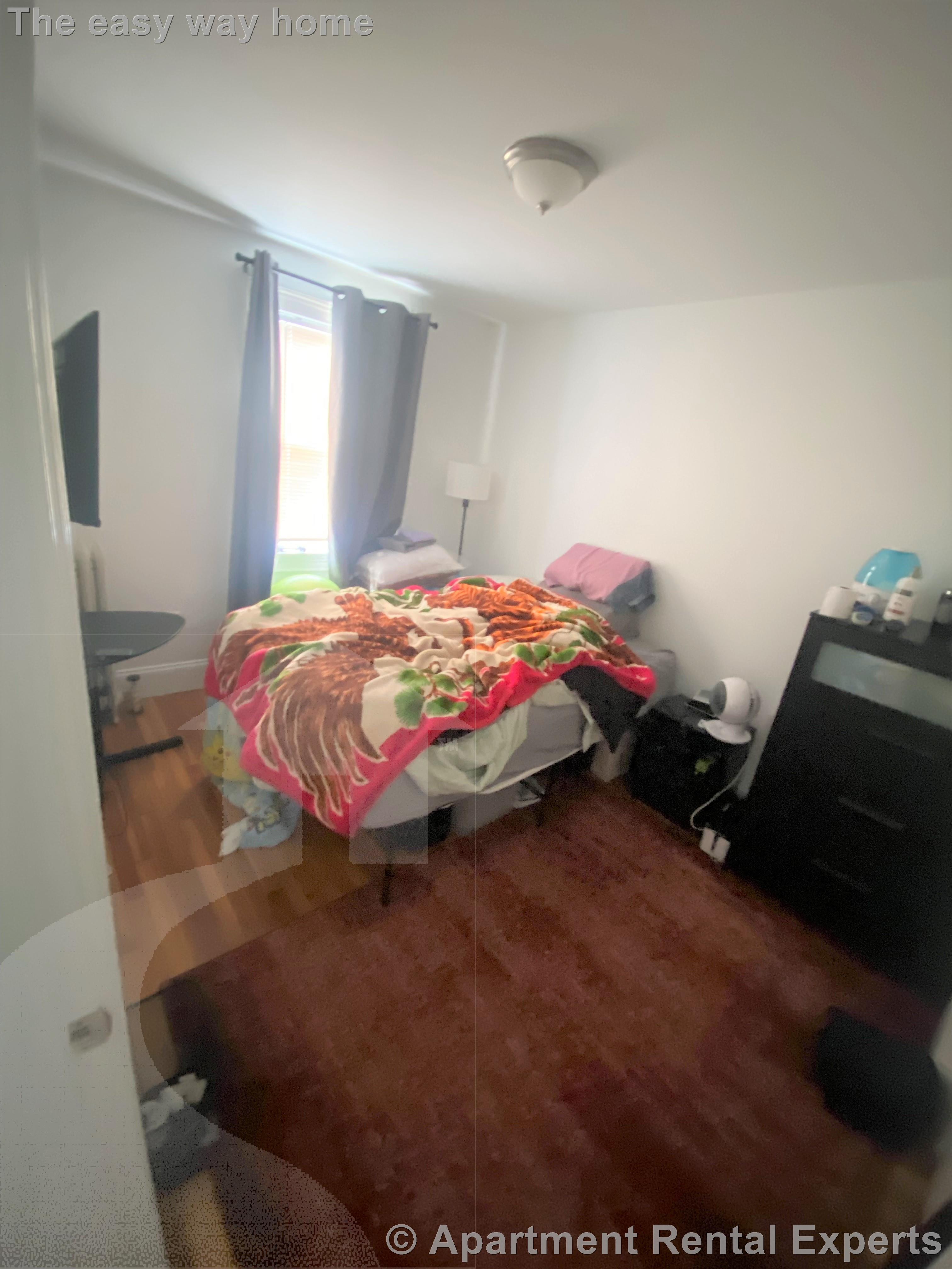 107 Summer St, Malden Center