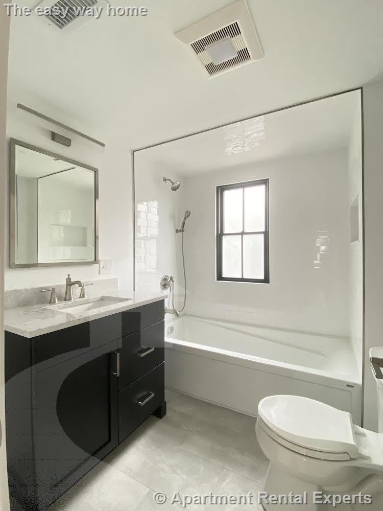 33 Brimmer St, Belmont Line