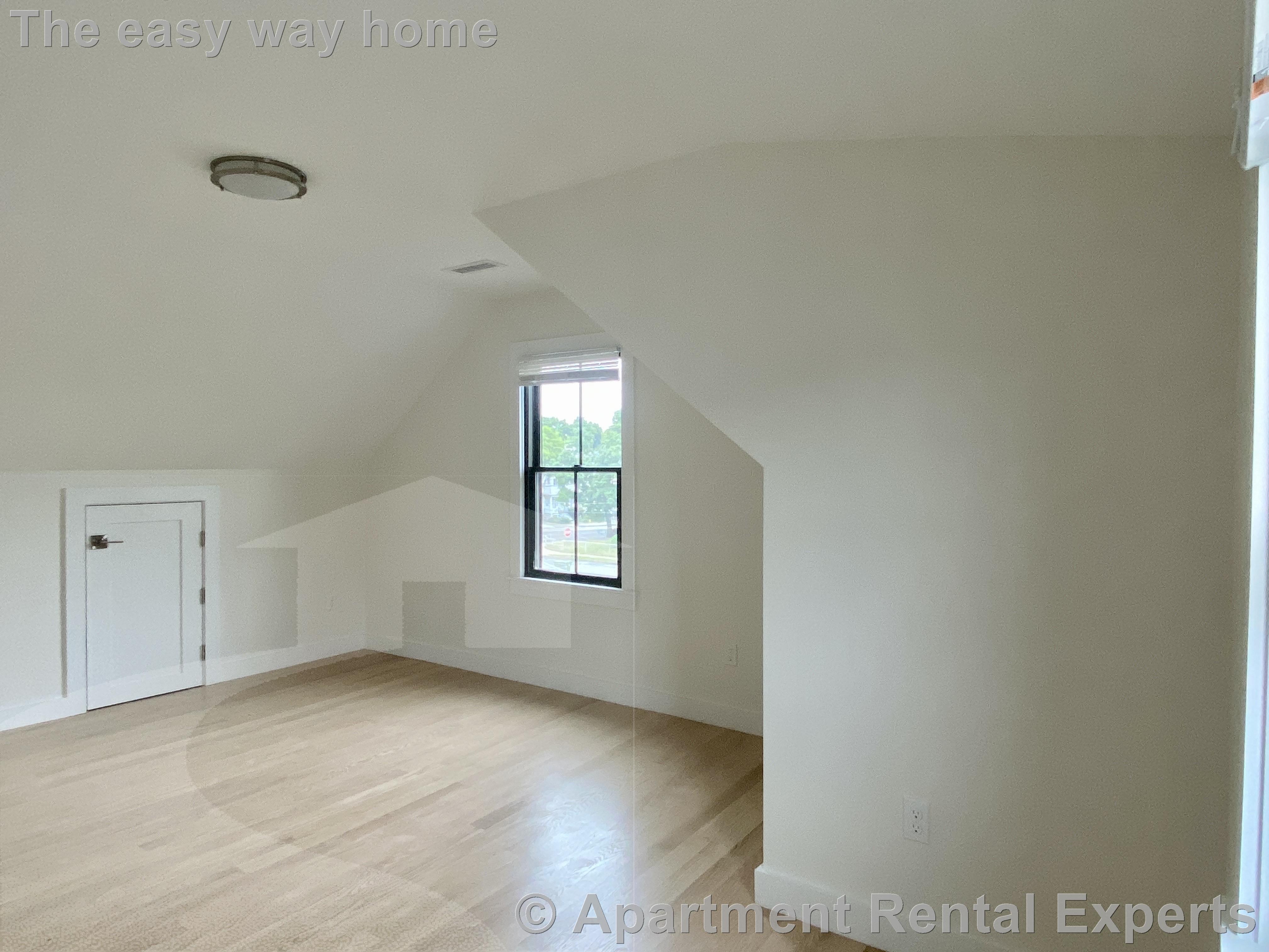 33 Brimmer St, Belmont Line