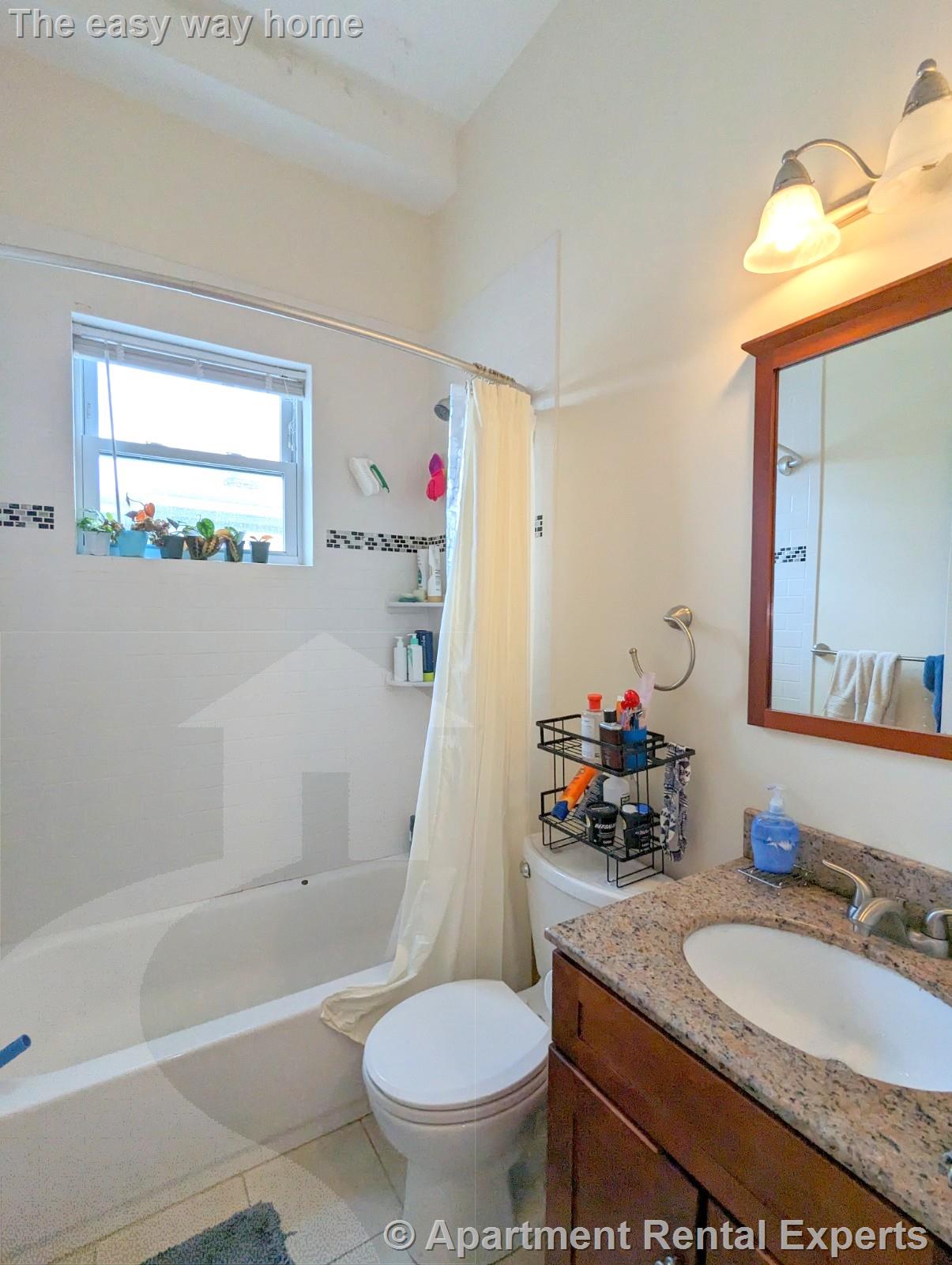 142 Holland St, Davis Square