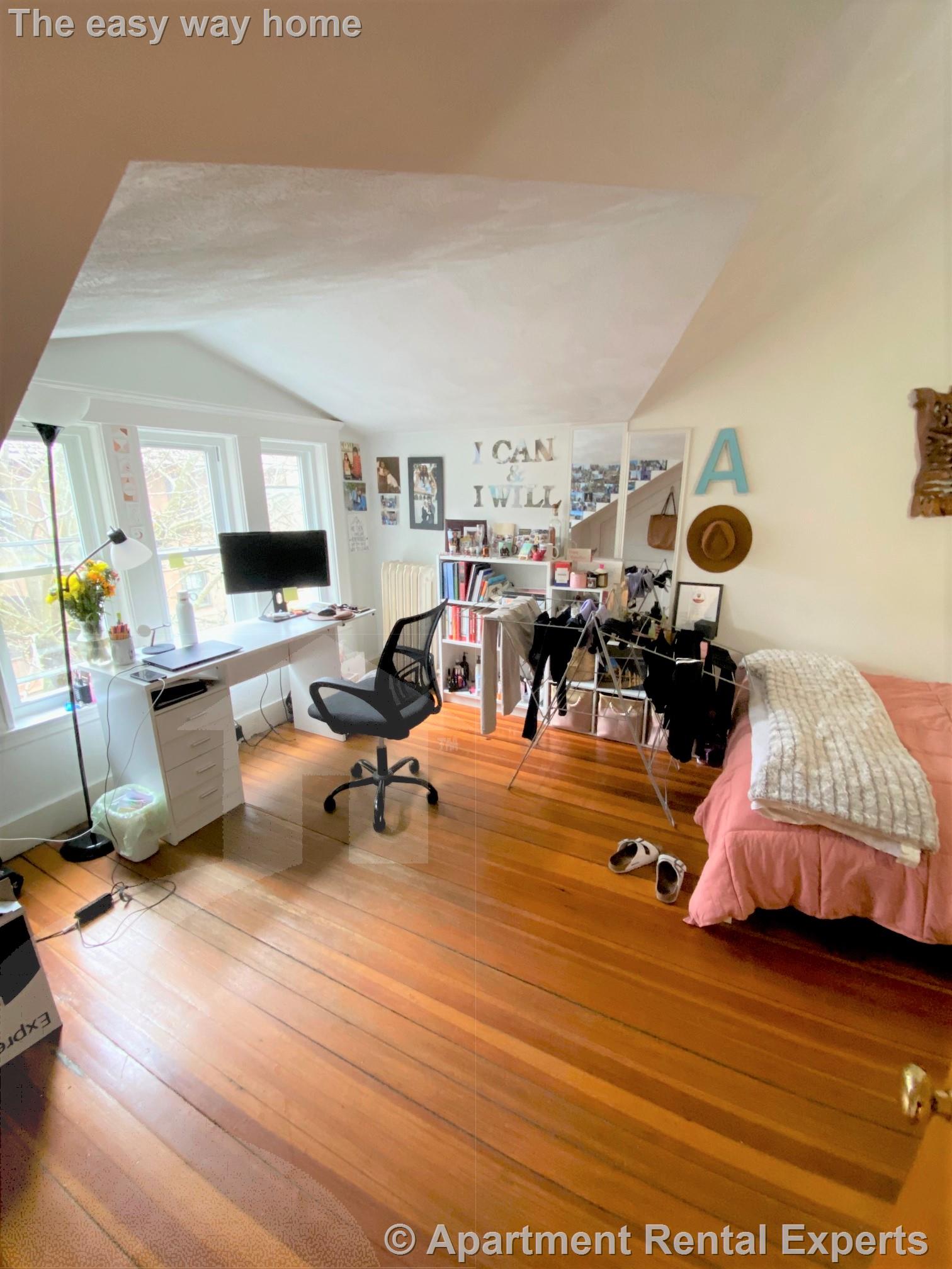 9 Everett St, Harvard Square