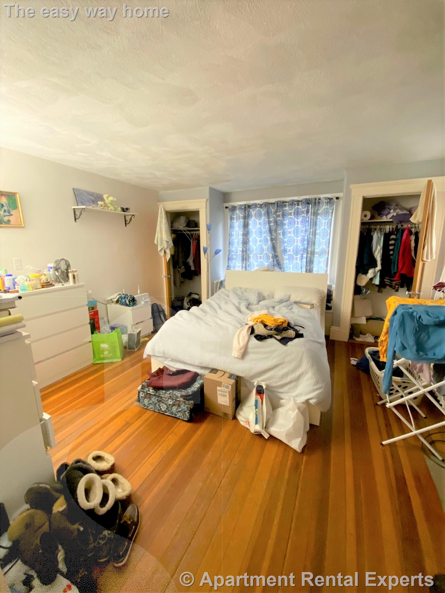 9 Everett St, Harvard Square