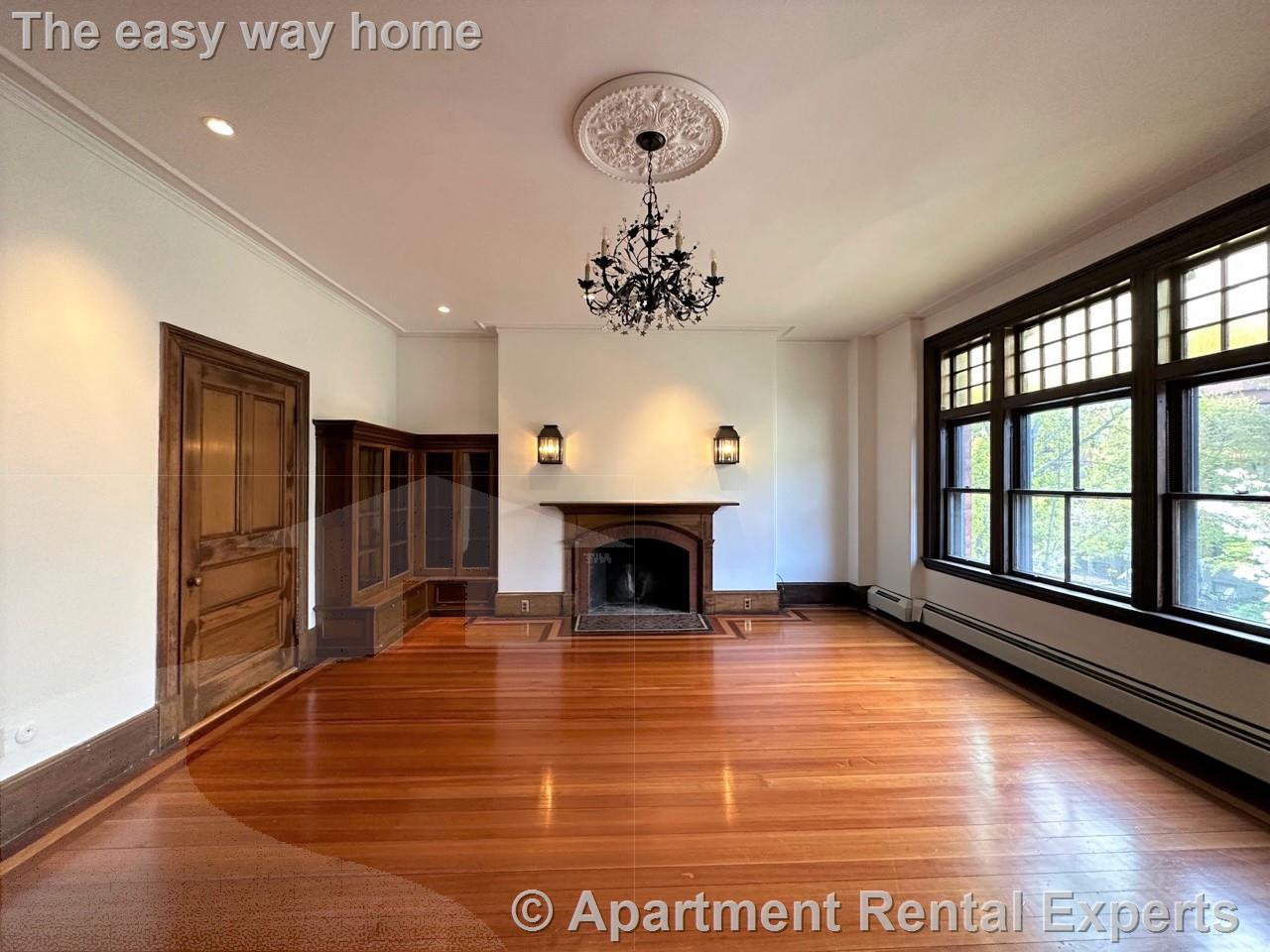 370 Marlborough St, Back Bay