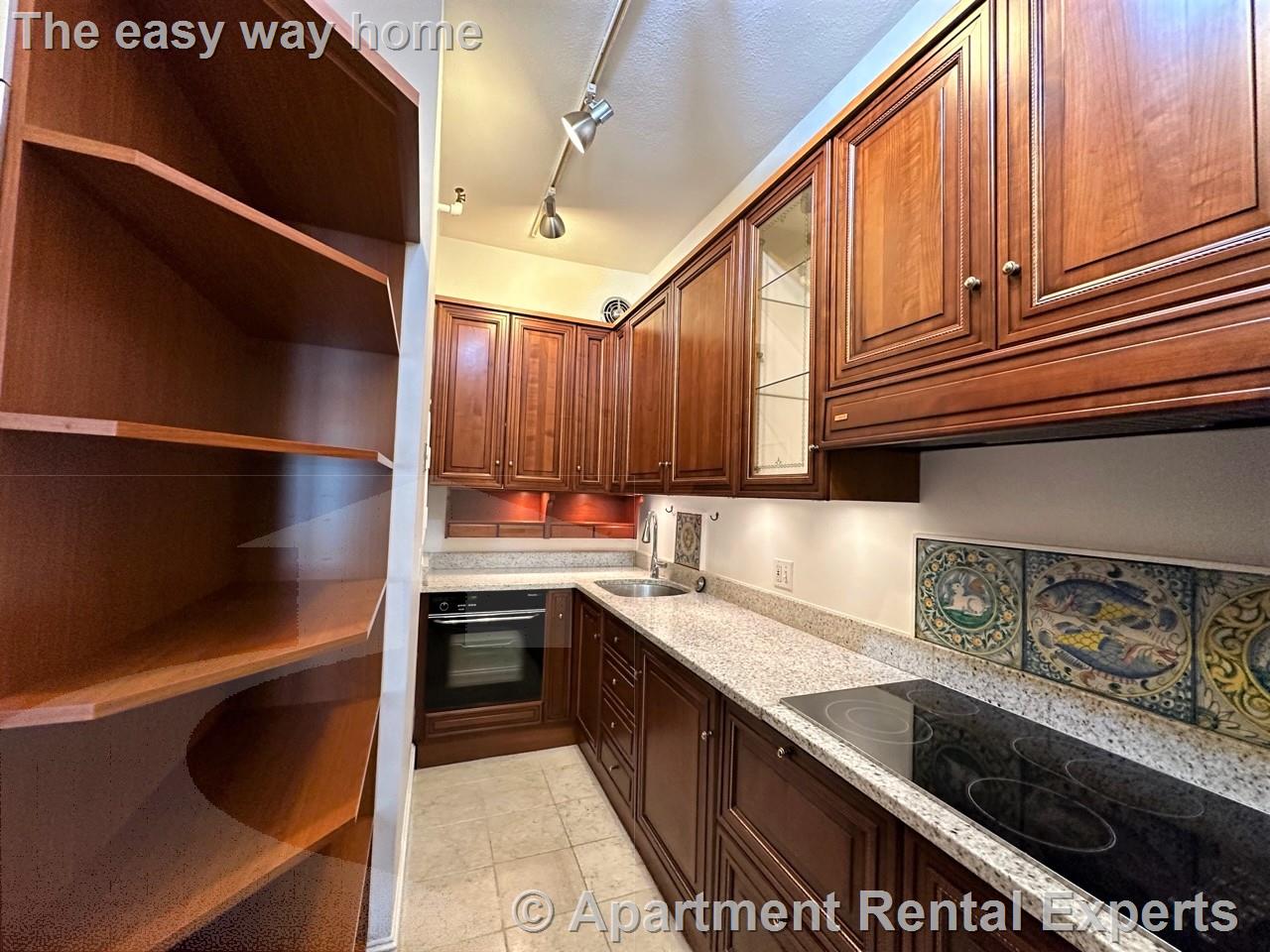 370 Marlborough St, Back Bay