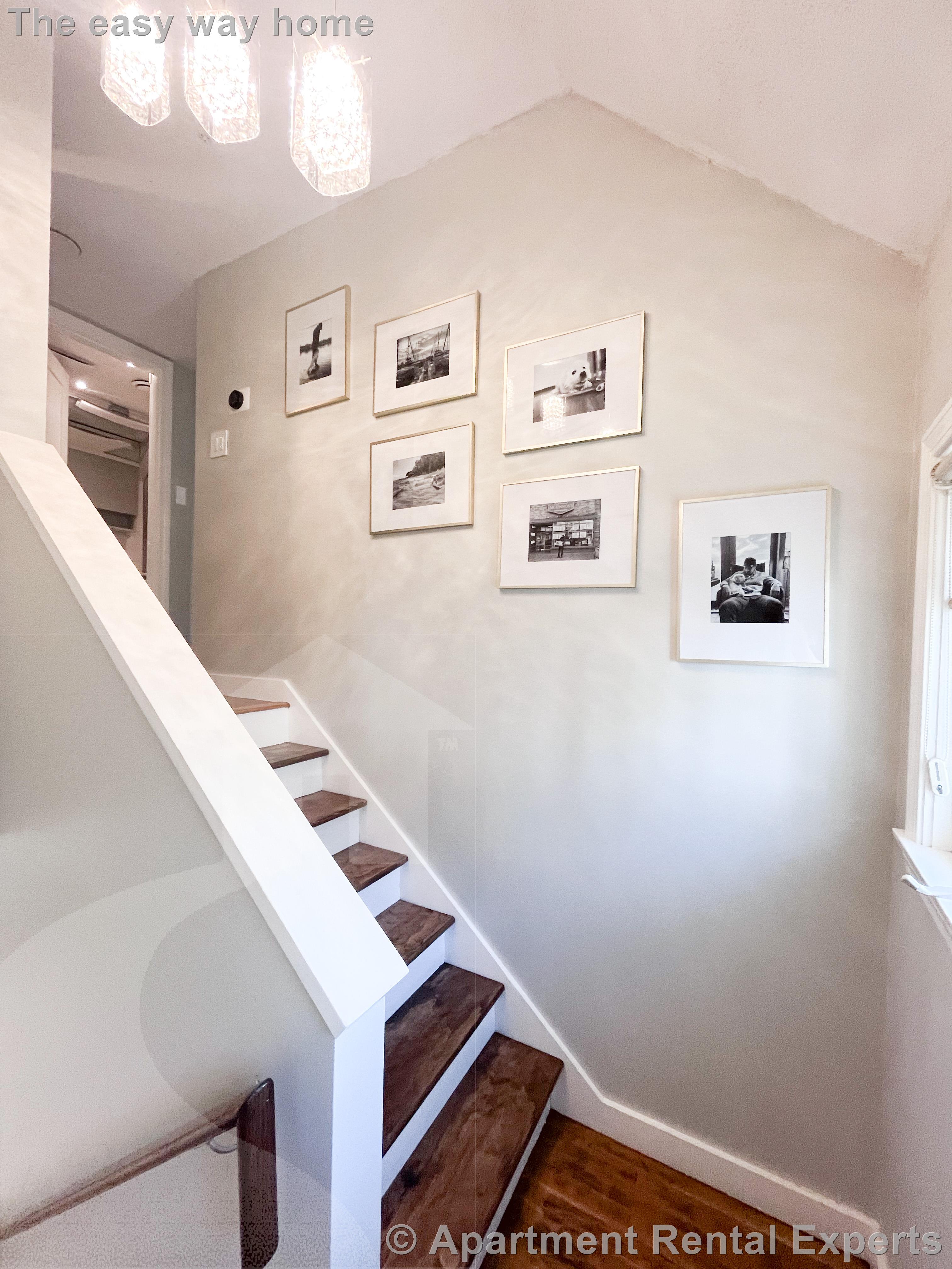 4R Day St, Davis Square