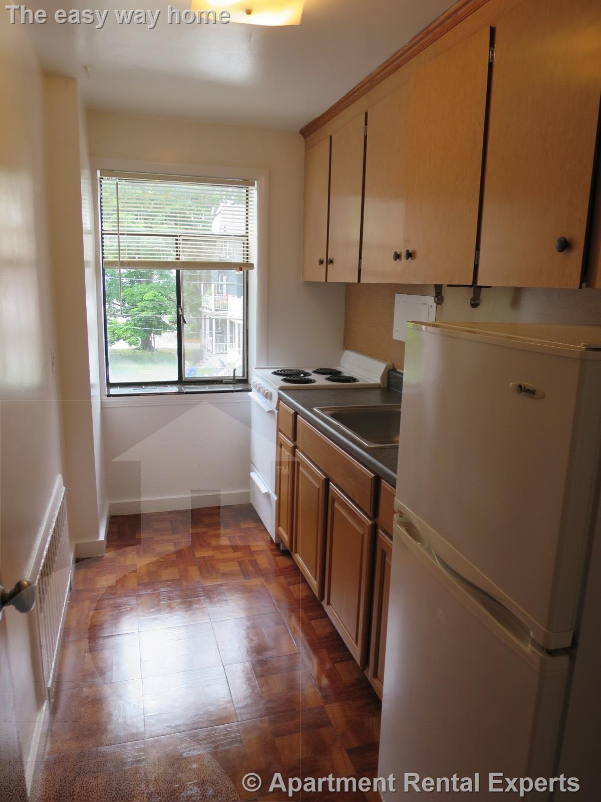 276 Massachusetts Ave, East Arlington