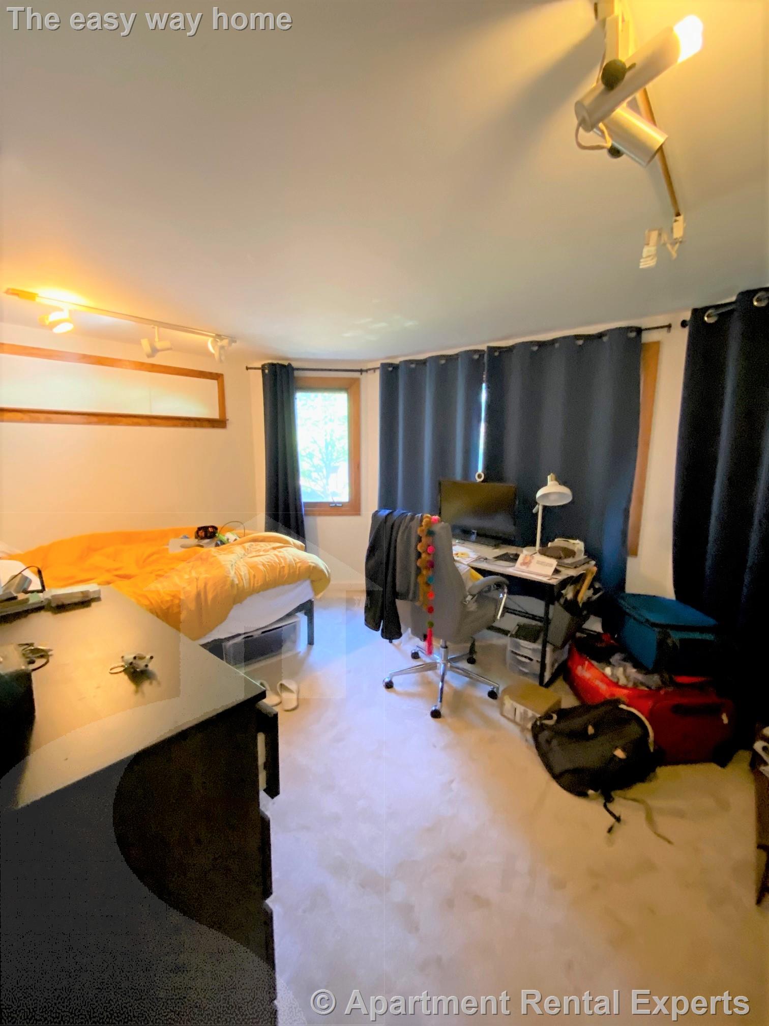 34.5 Lee St, Central Square