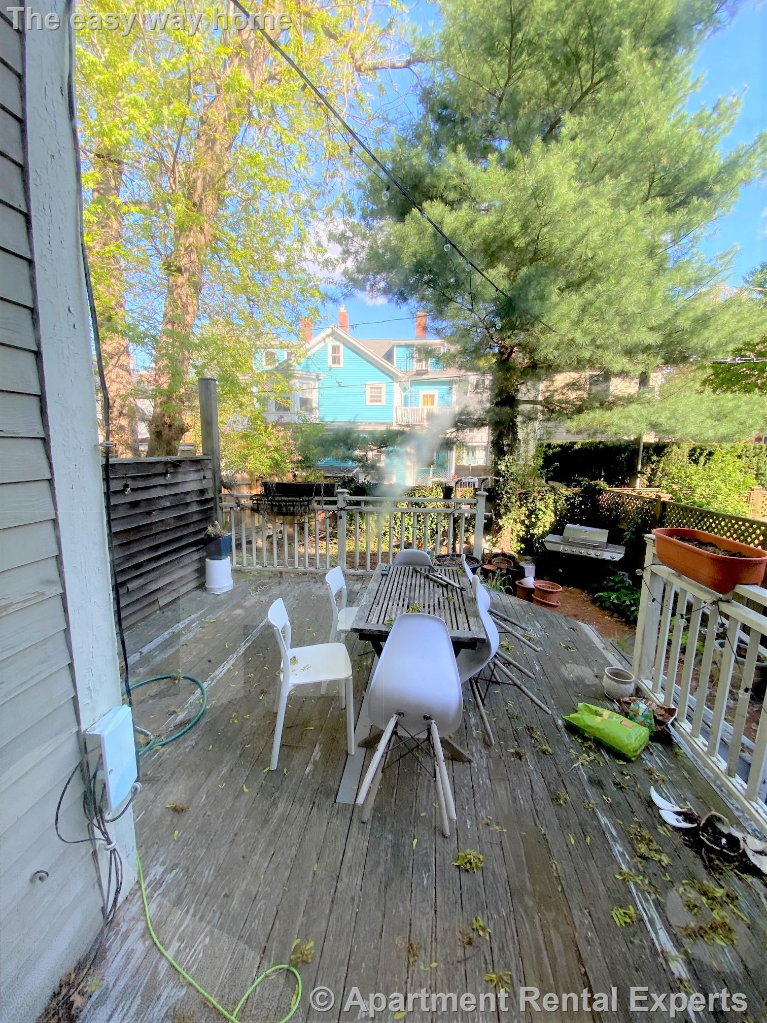 34.5 Lee St, Central Square