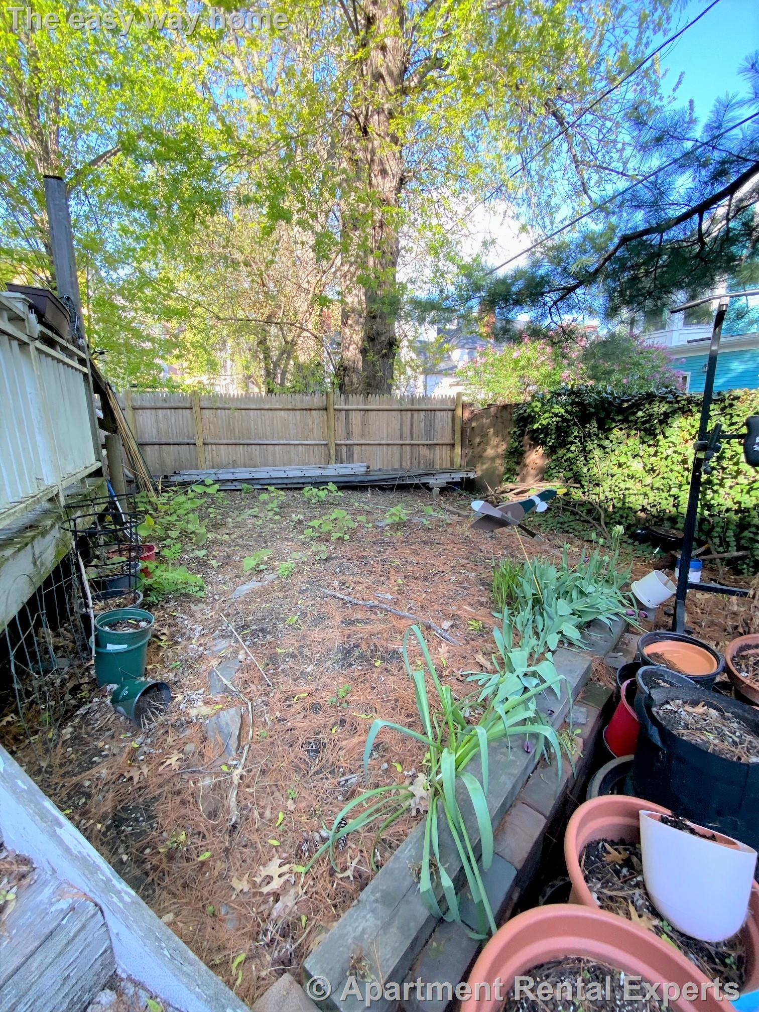 34.5 Lee St, Central Square