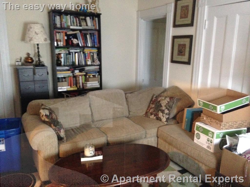 138 Sycamore St, Winter Hill