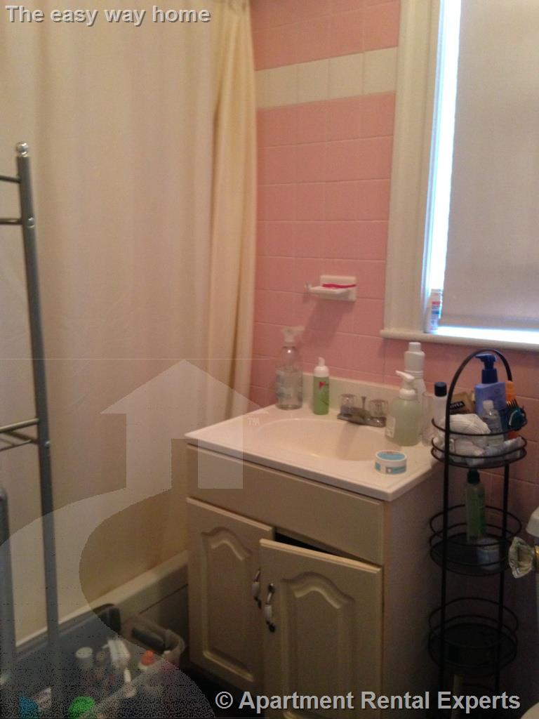 138 Sycamore St, Winter Hill