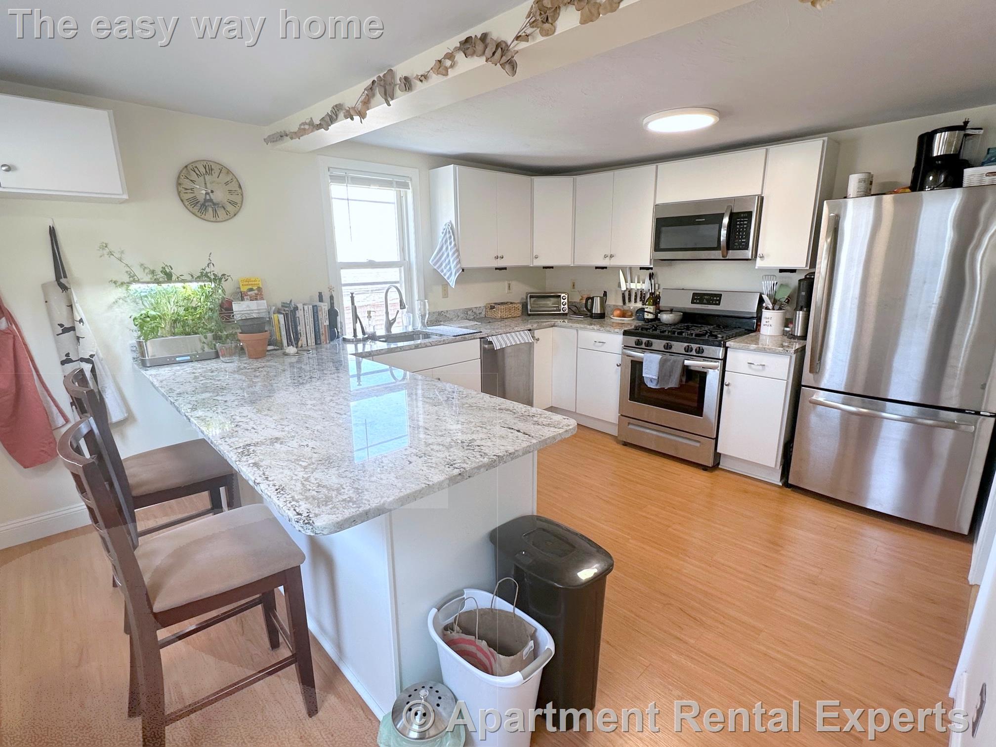 40-42 Warren St, East Cambridge