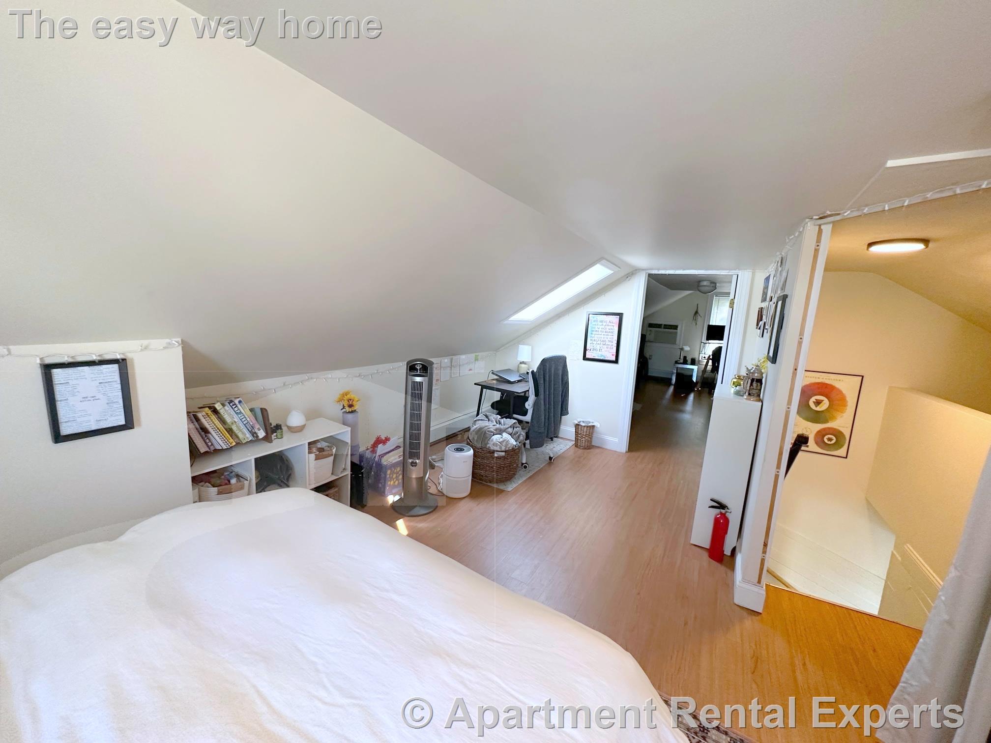 40-42 Warren St, East Cambridge