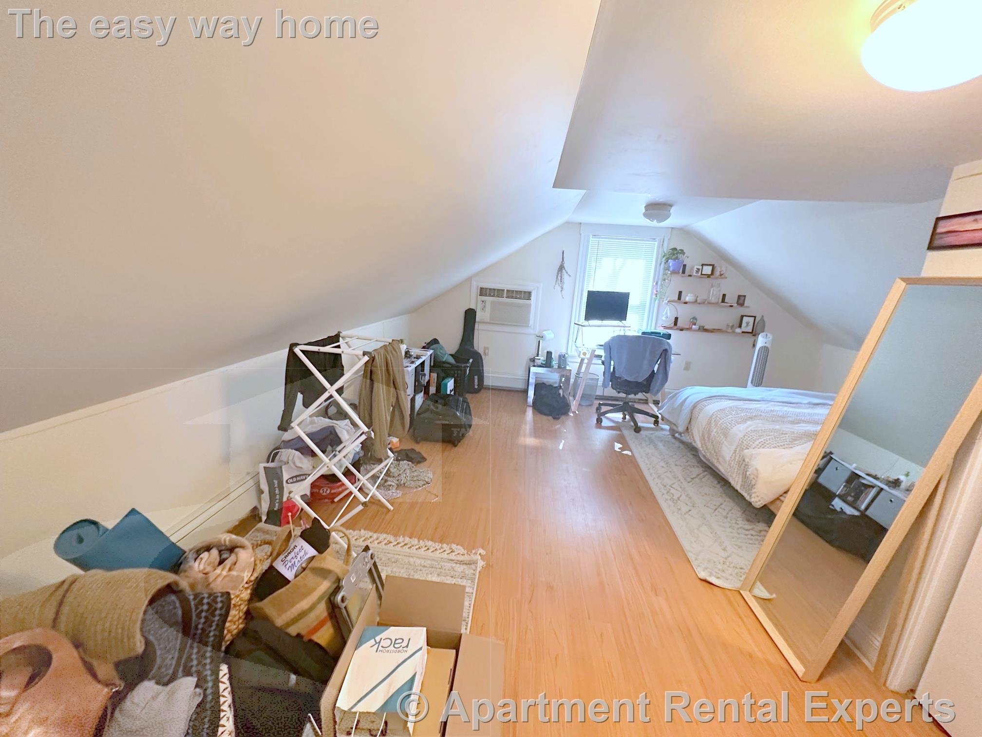 40-42 Warren St, East Cambridge