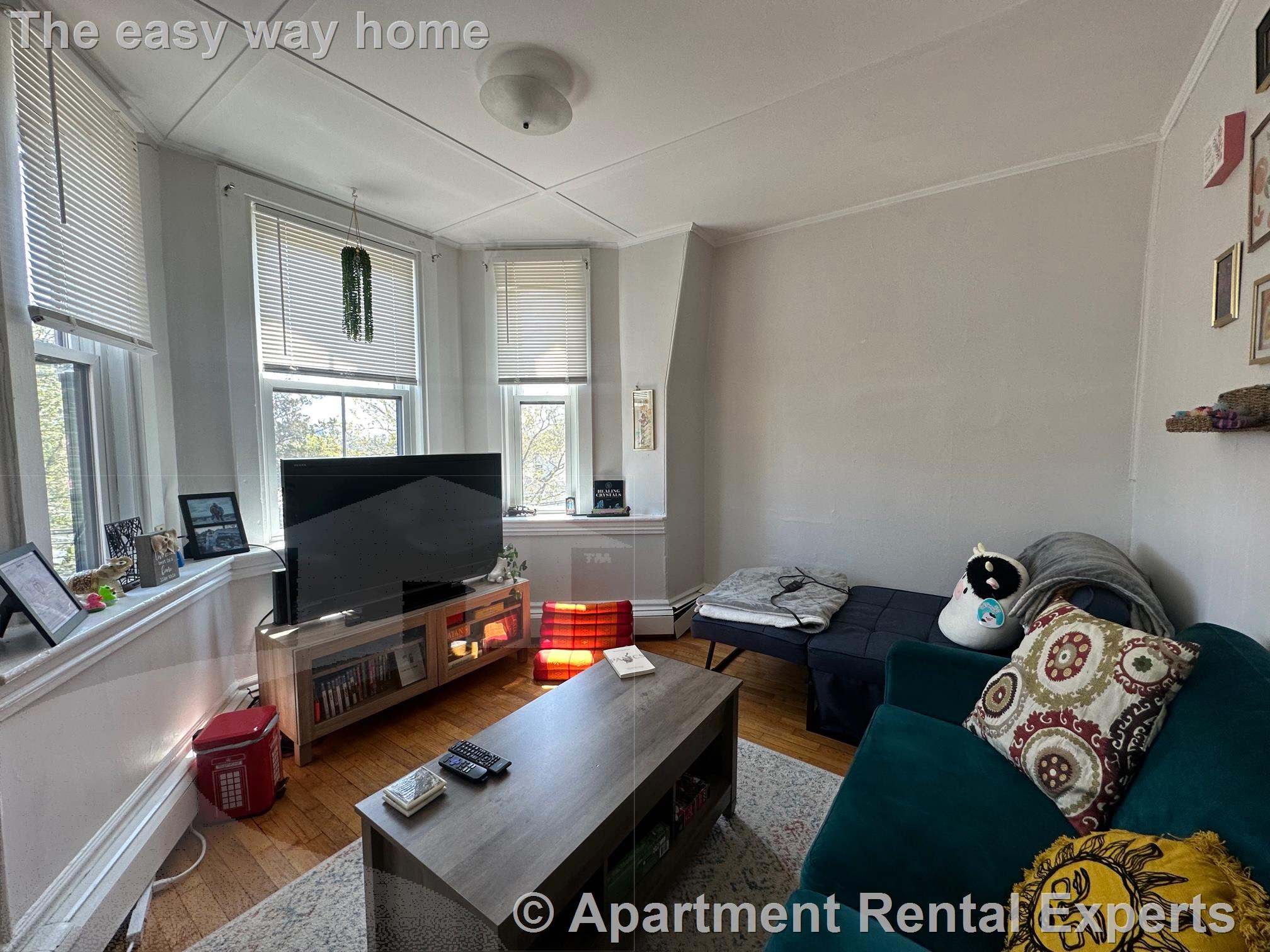 192 Central St, Winter Hill