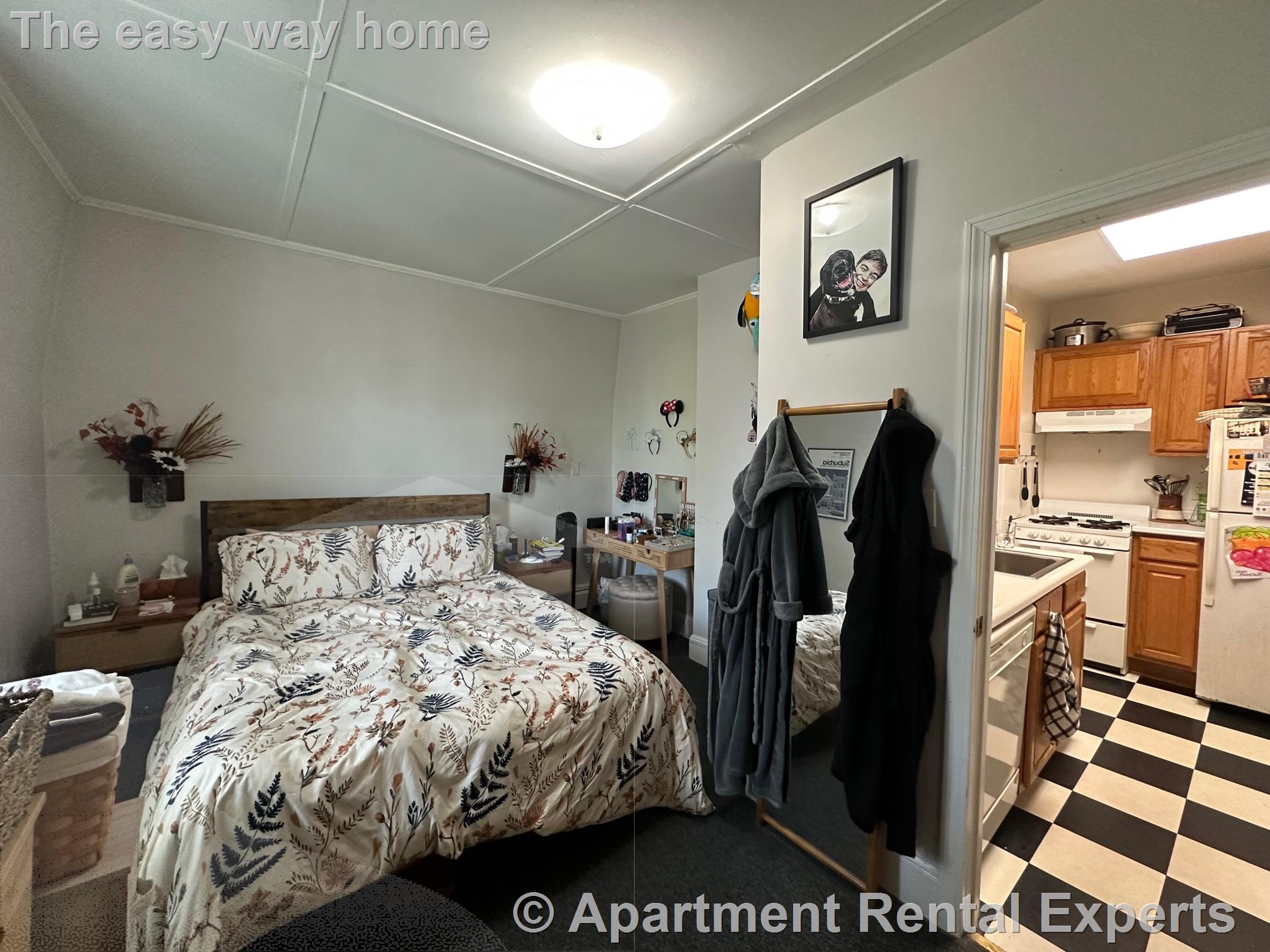 192 Central St, Winter Hill