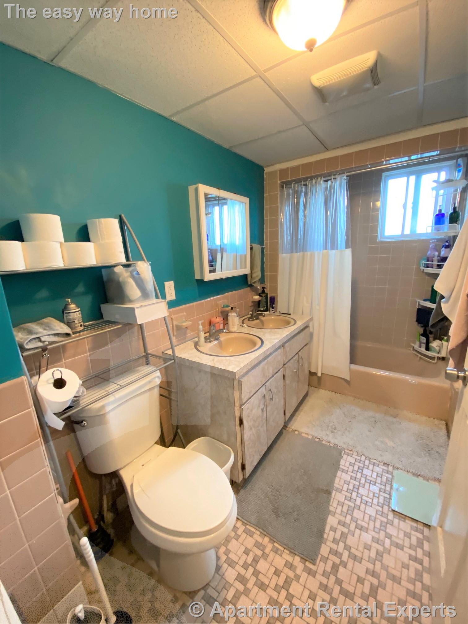 148 Broadway, East Somerville