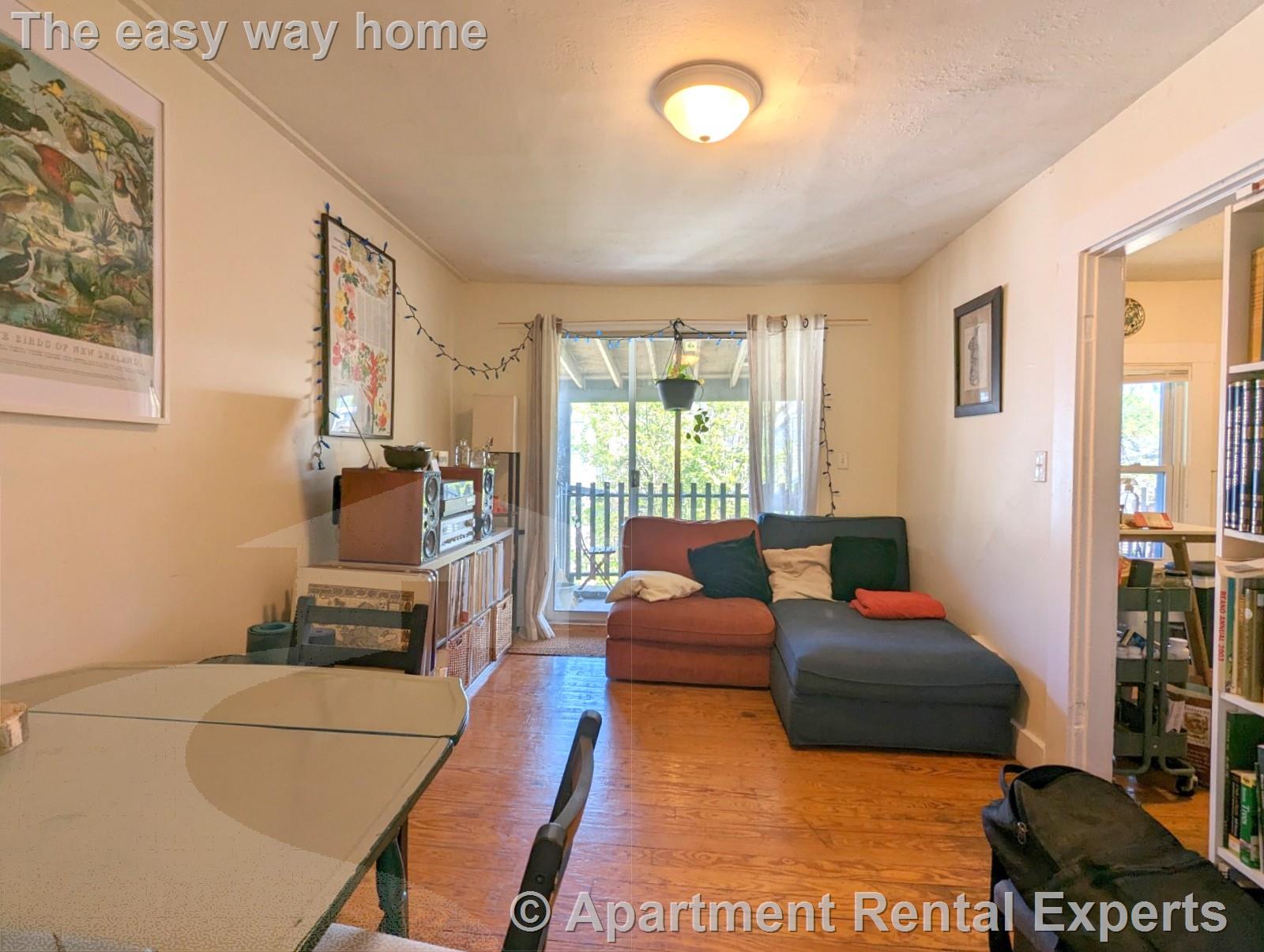 8 Evergreen Sq, Porter Square