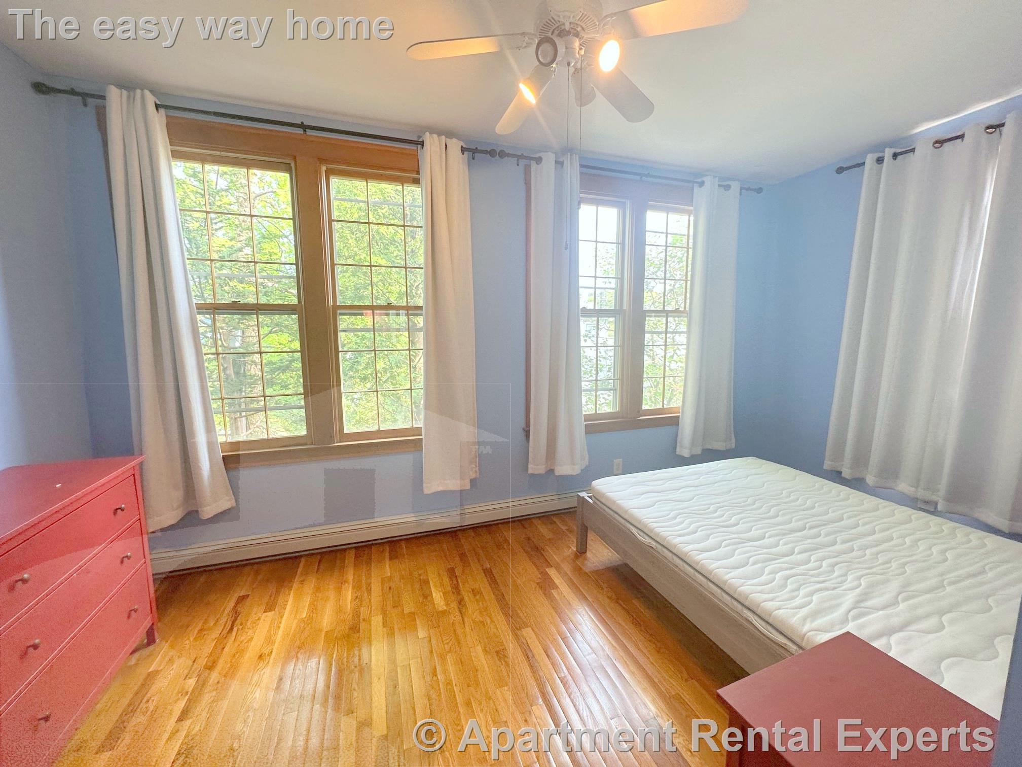 109 River St, Central Square