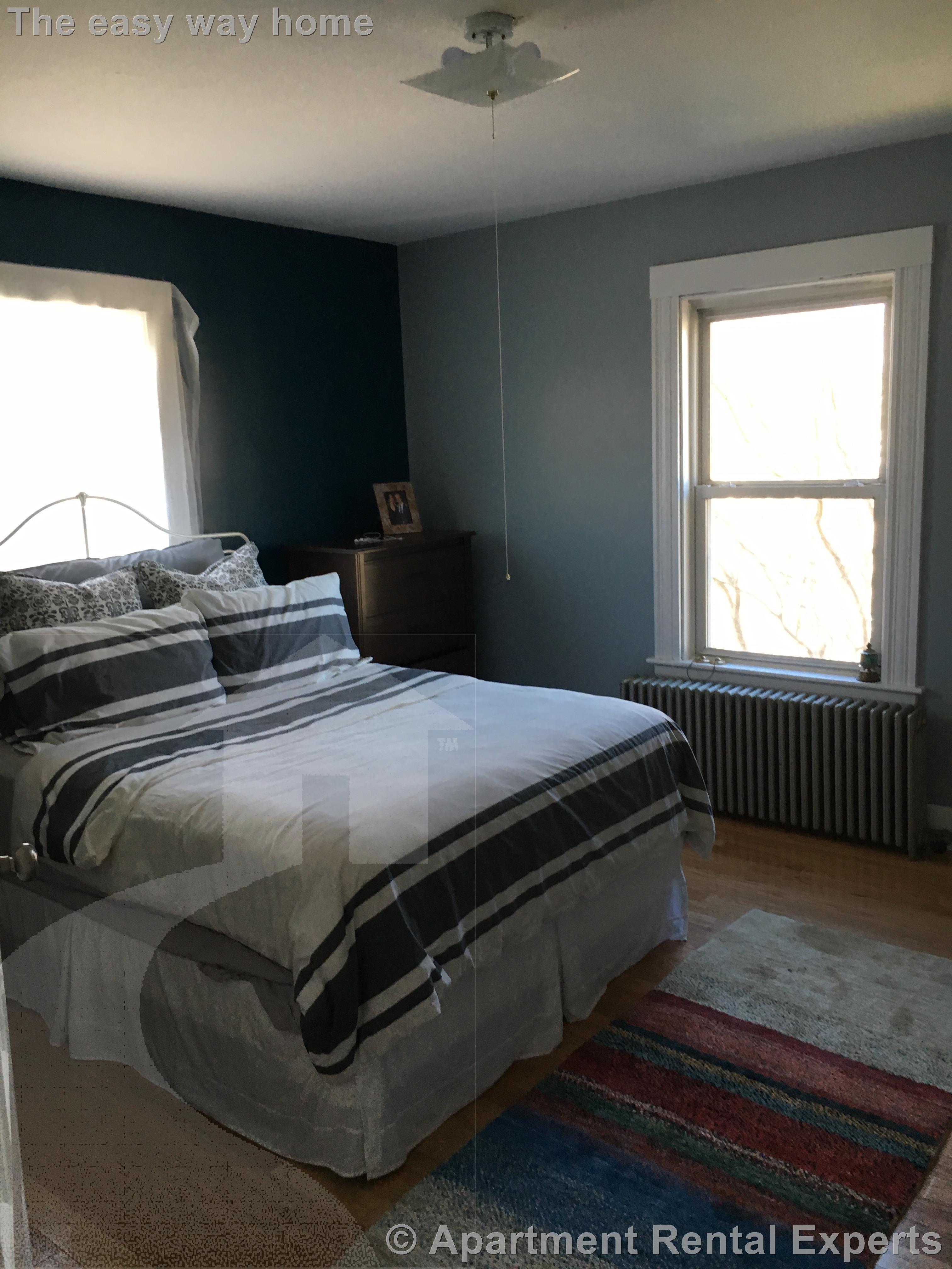 12 Lincoln Rd, Newtonville