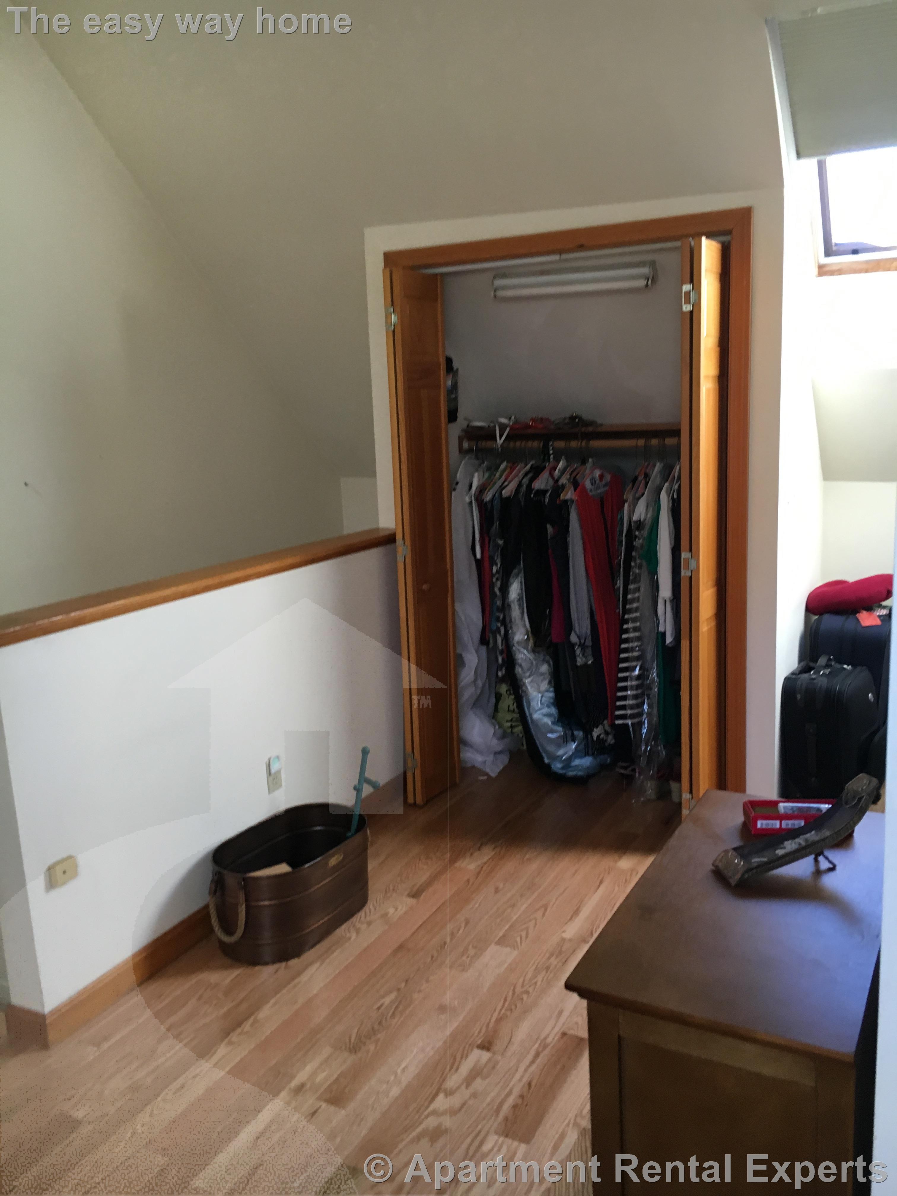 12 Lincoln Rd, Newtonville