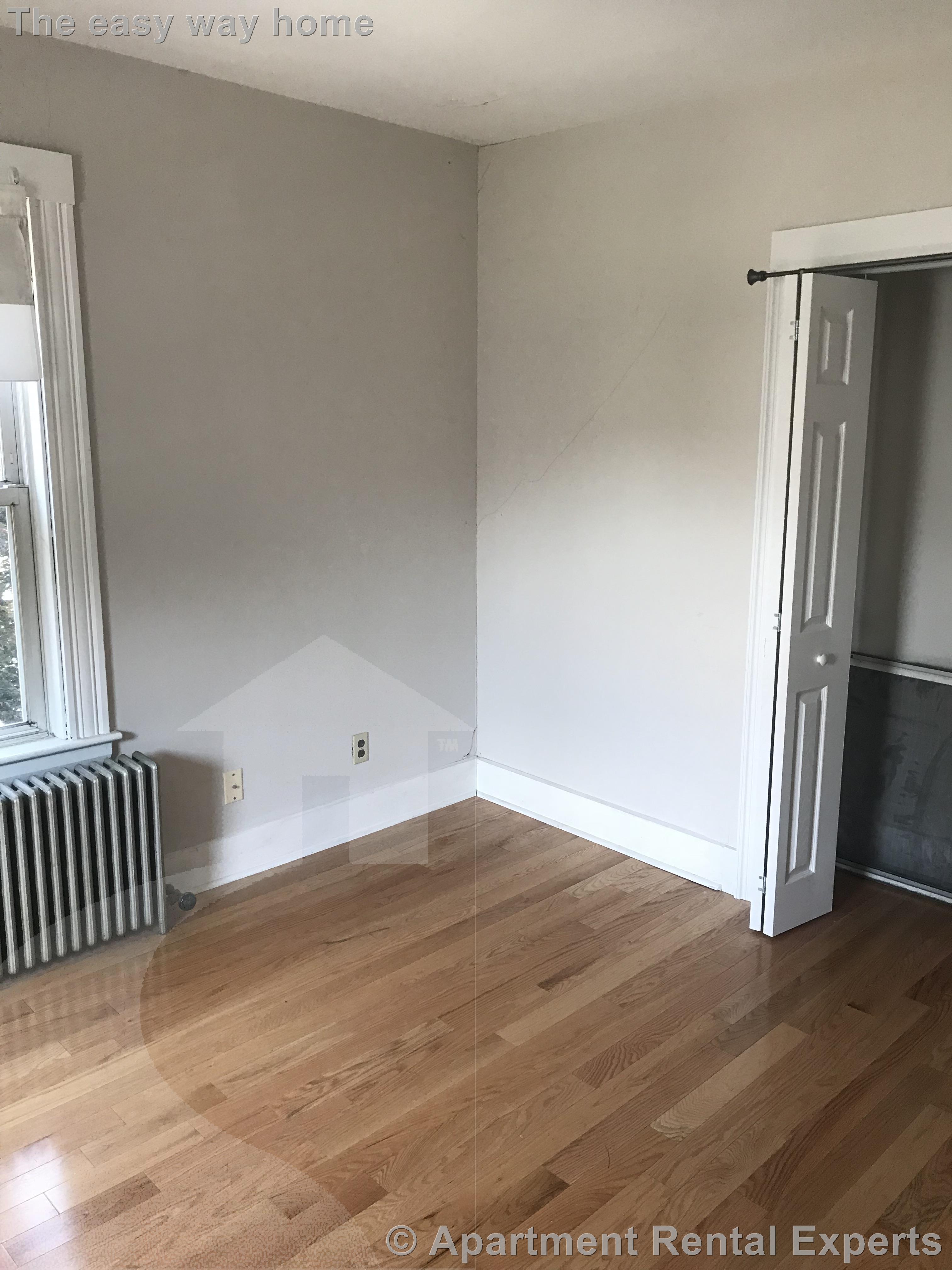 12 Lincoln Rd, Newtonville