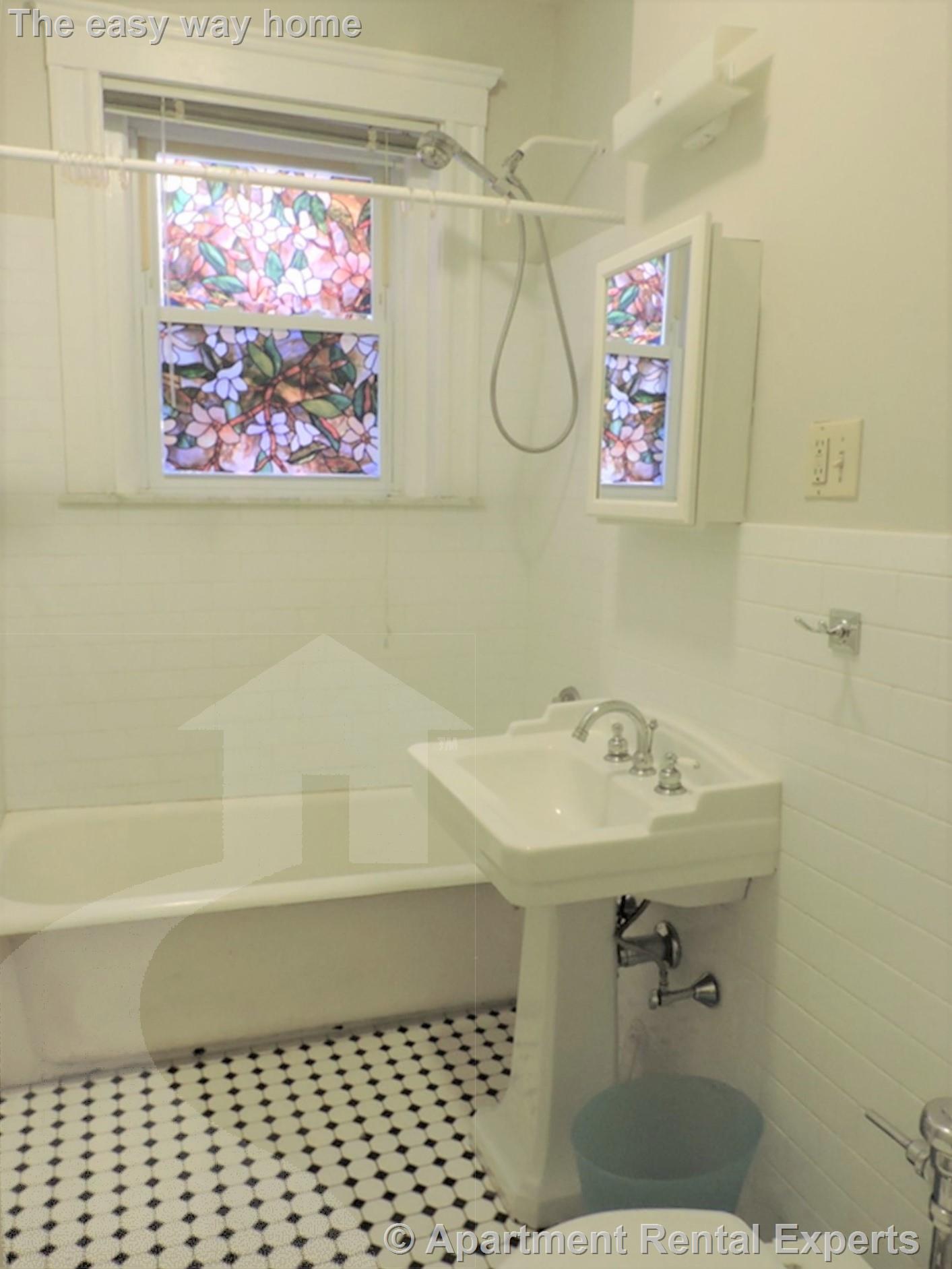 11 Gray St, Porter Square