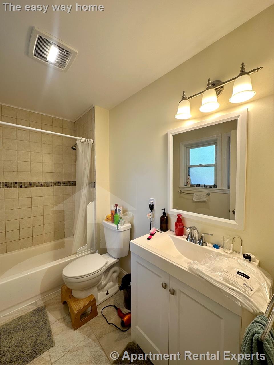 119 Morrison Ave, Davis Square