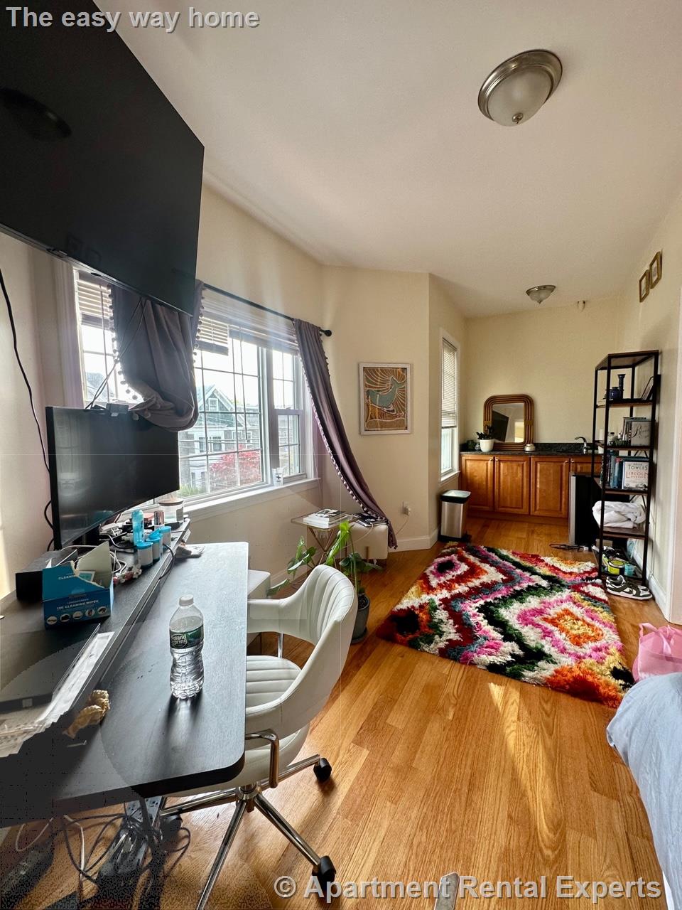 119 Morrison Ave, Davis Square