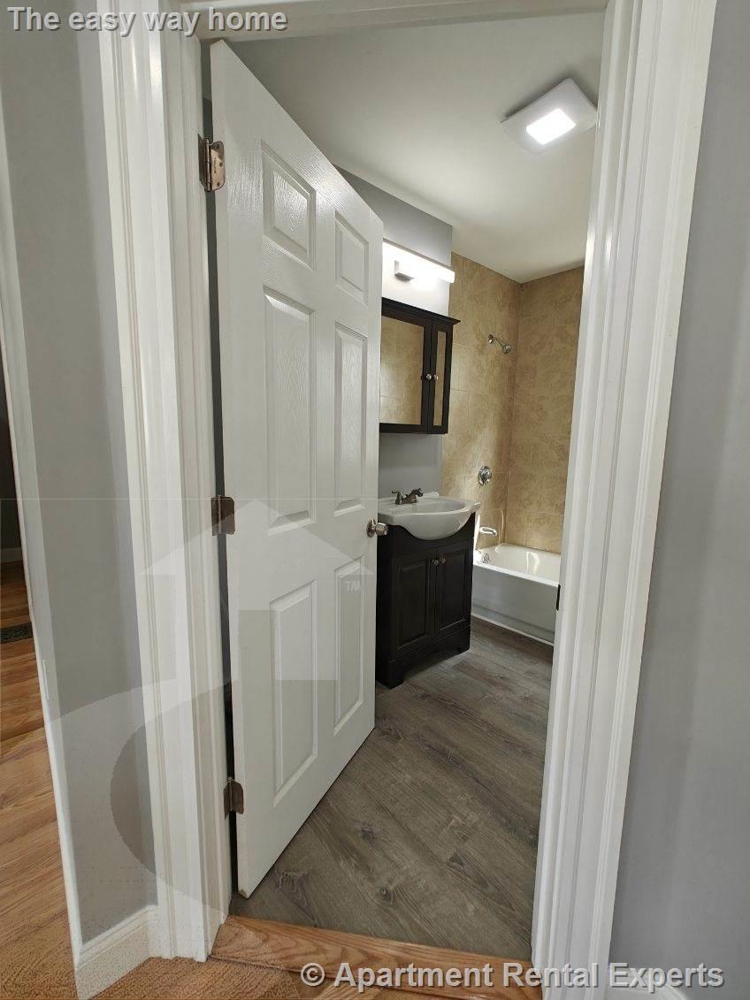 39A Albion St, Ball Square