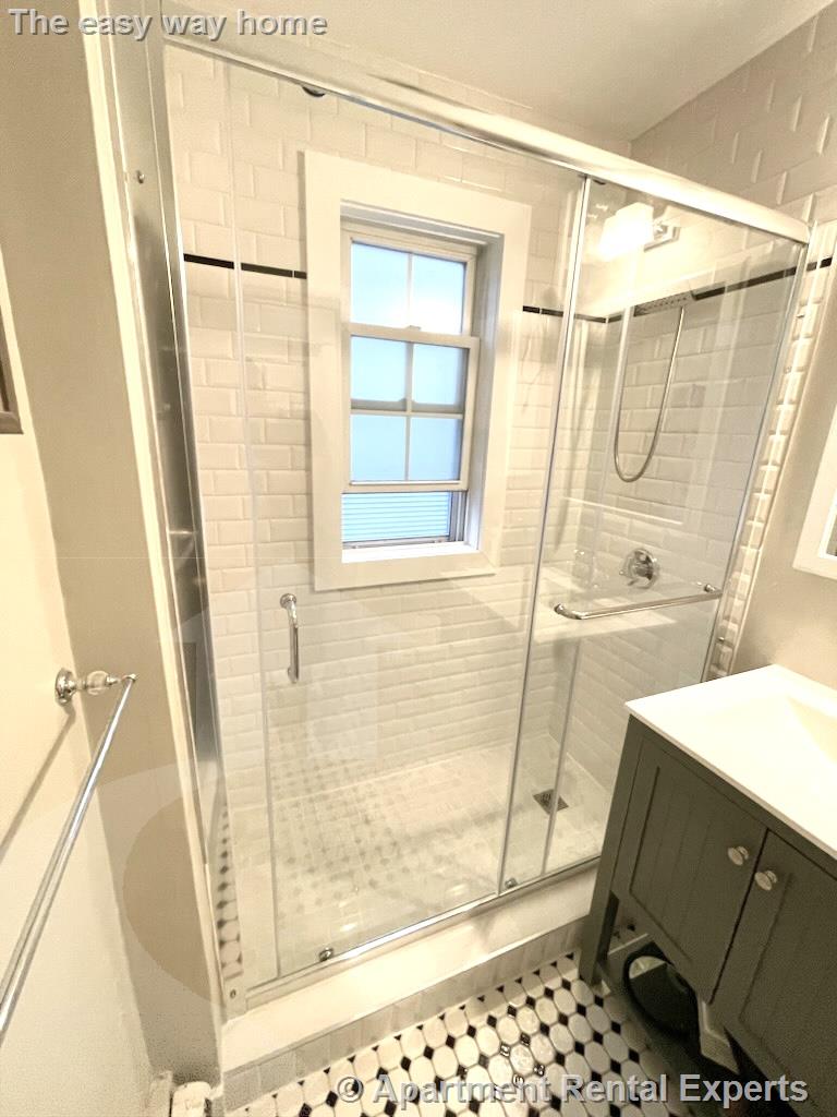 521 Main St, Magoun Square