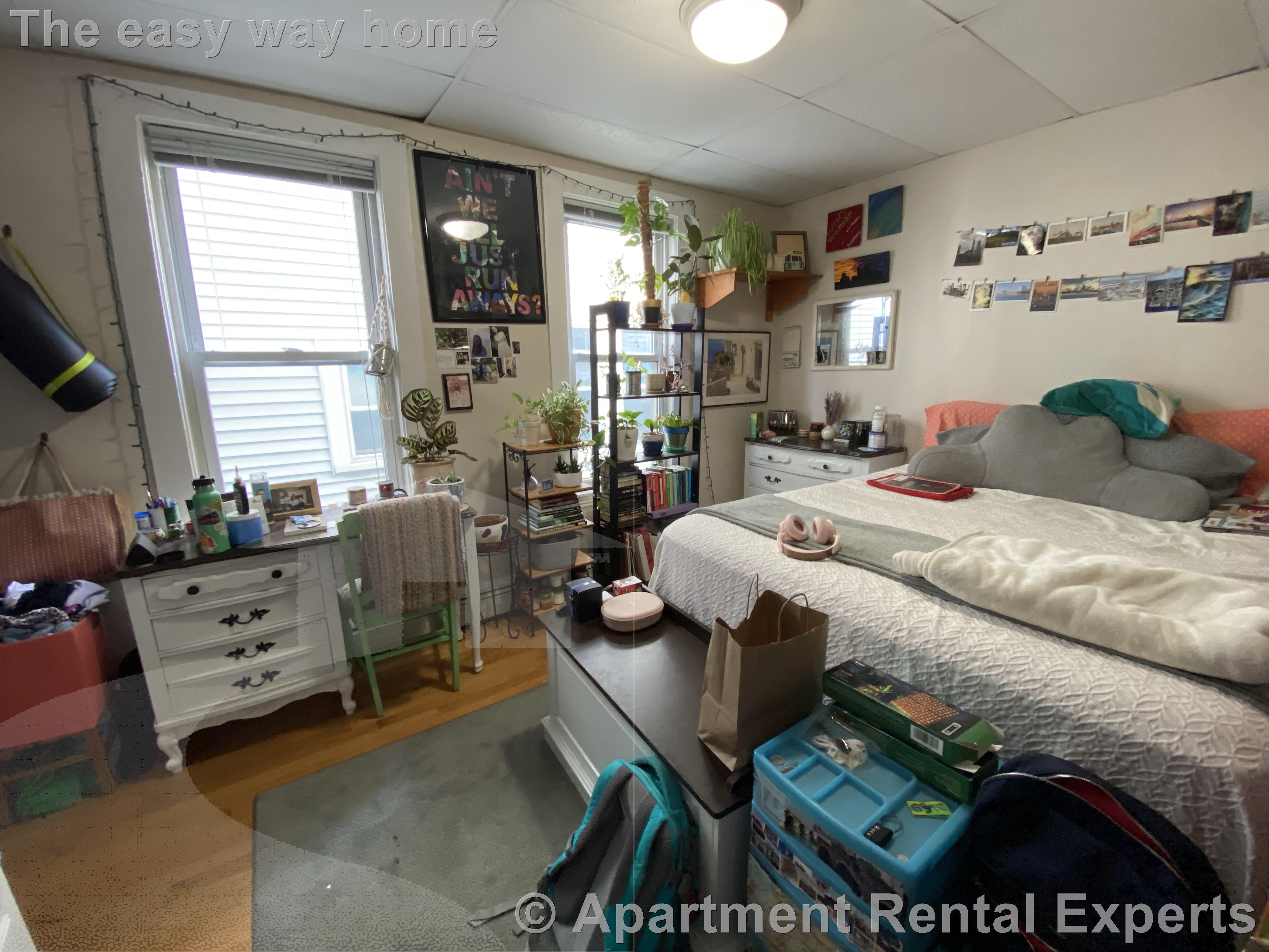 279 Pearl St, Cambridgeport