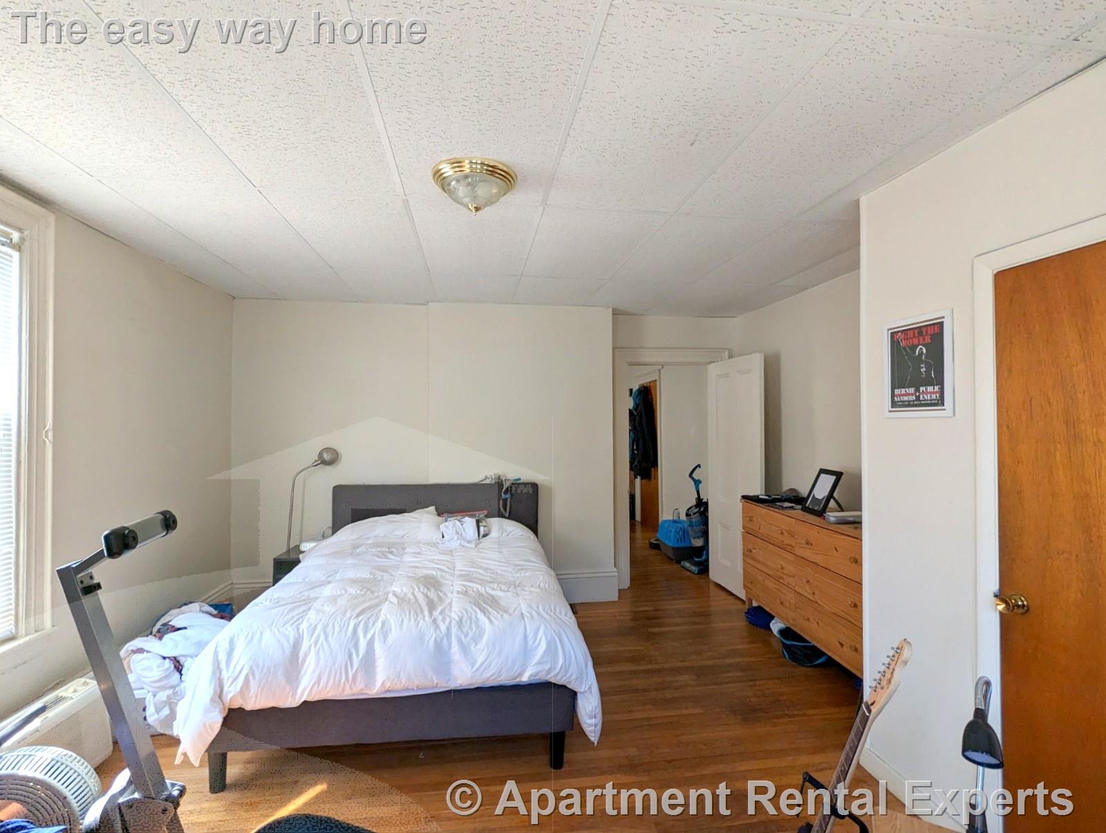 19 Cameron Ave, Davis Square