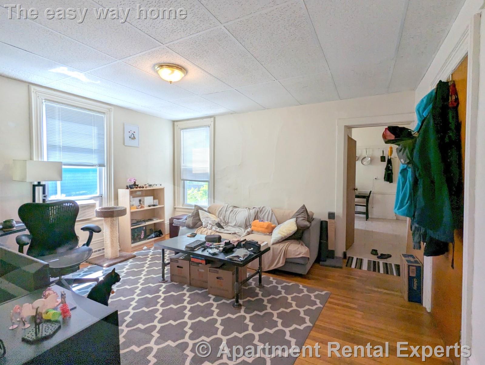 19 Cameron Ave, Davis Square