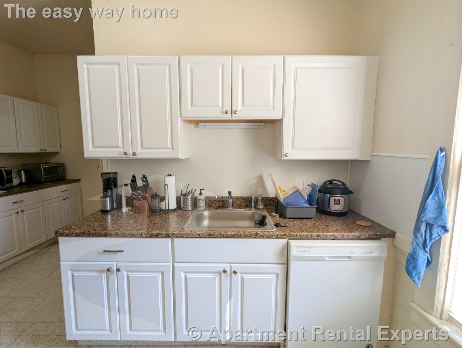 19 Cameron Ave, Davis Square